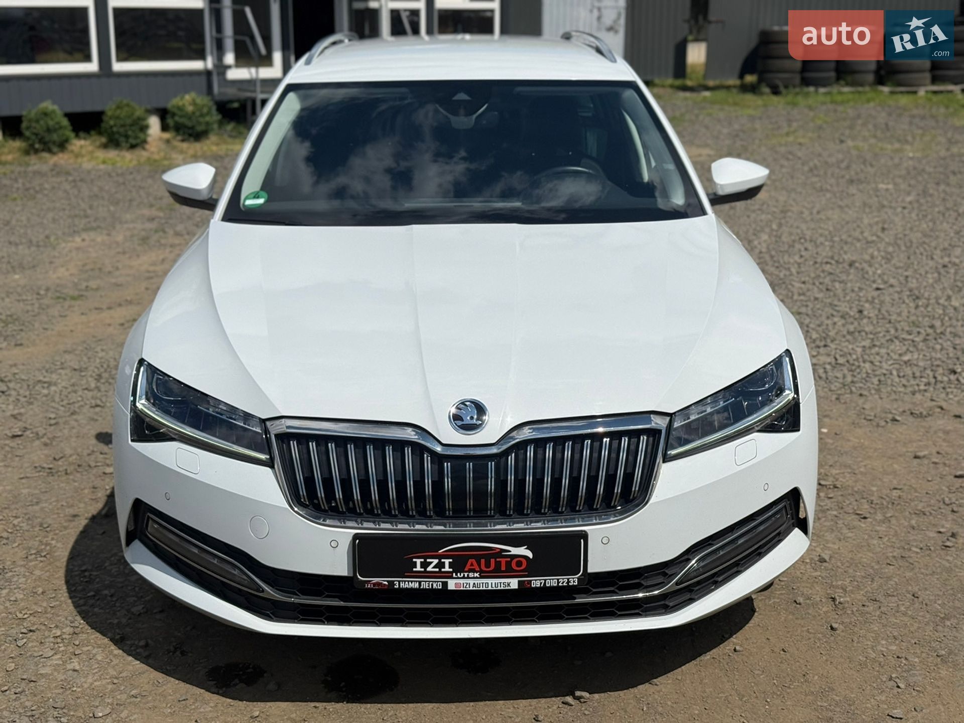 Skoda Superb 2022 VIN TMBJR9NP1N7052806 фото оголошення 3 з 95
