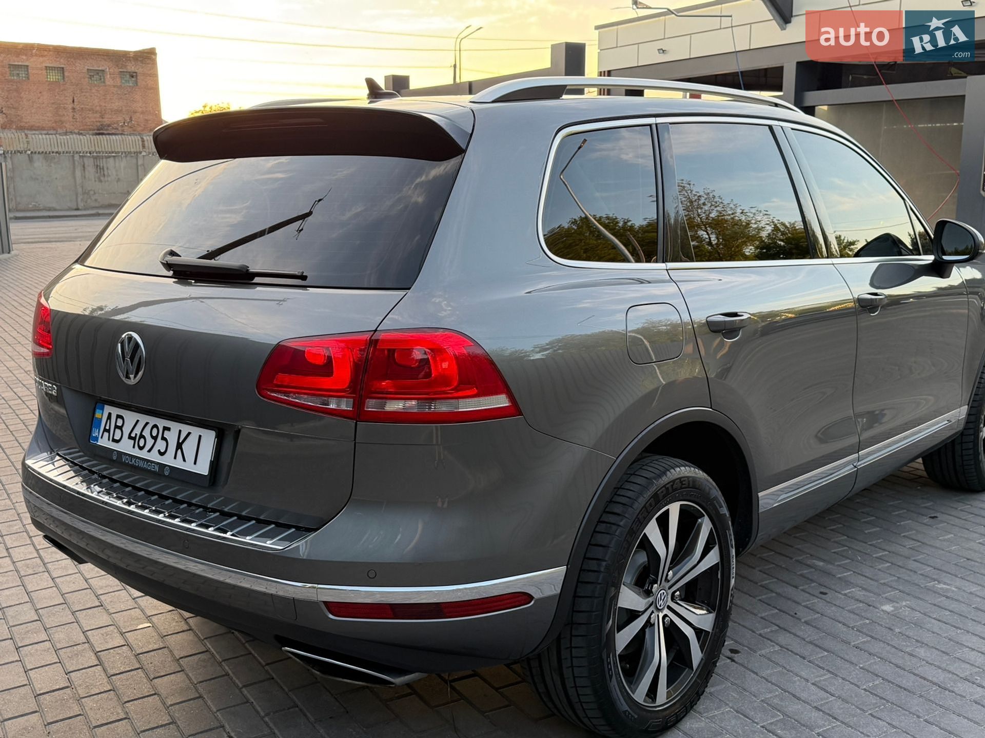 Volkswagen Touareg 2015 VIN WVGZZZ7PZFD013791 фото оголошення 12 з 18