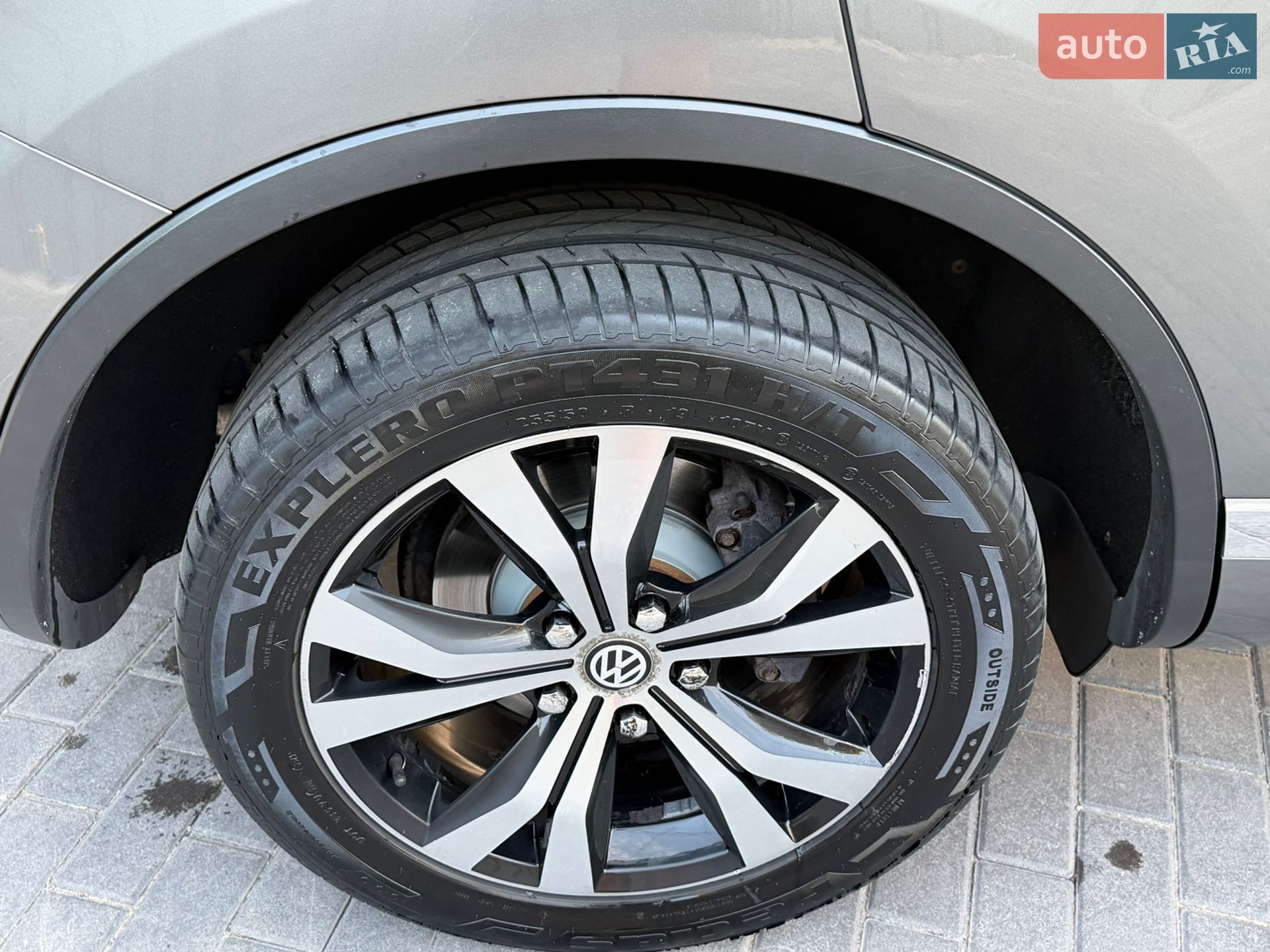Volkswagen Touareg 2015 VIN WVGZZZ7PZFD013791 фото оголошення 17 з 18