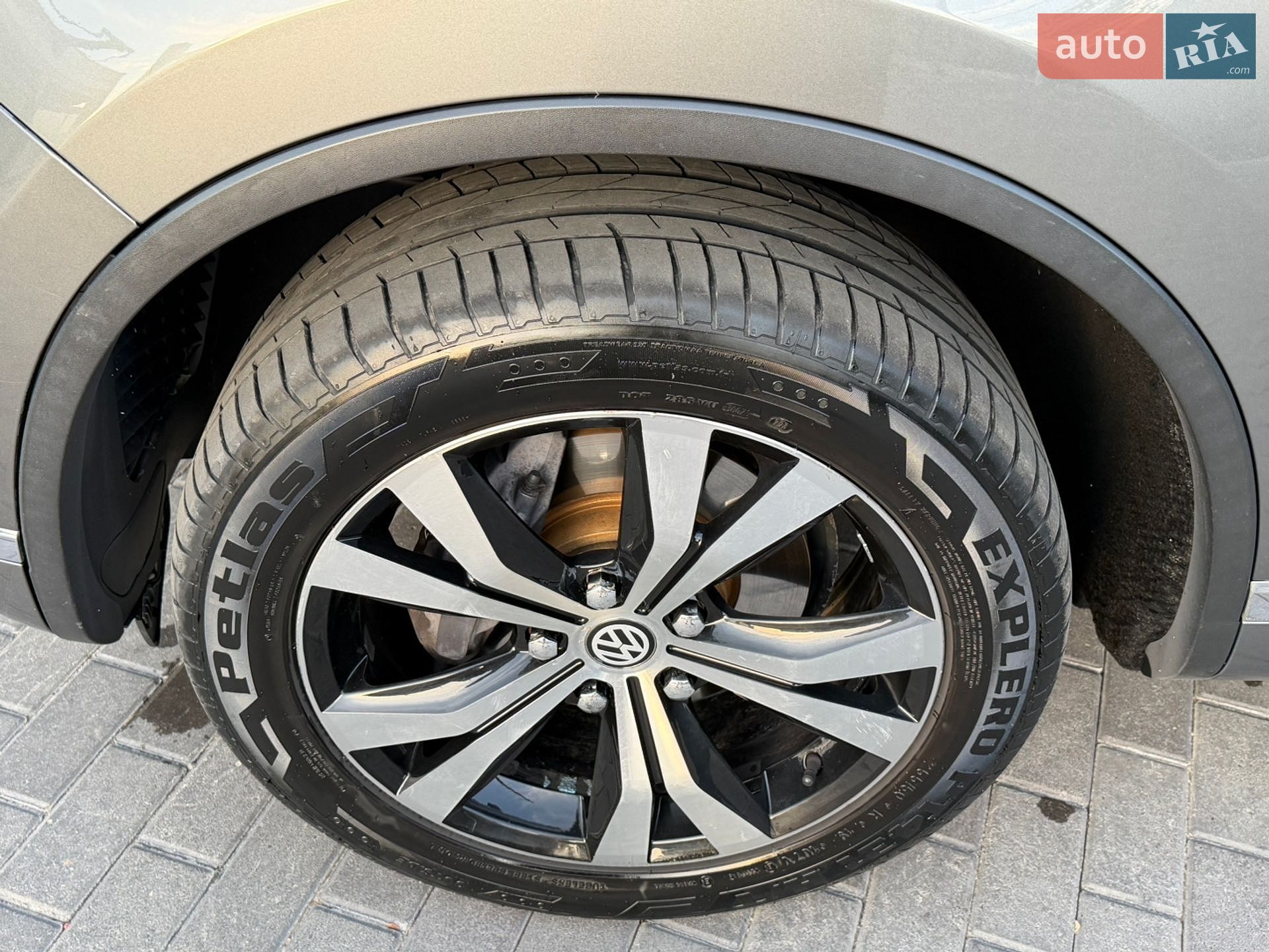 Volkswagen Touareg 2015 VIN WVGZZZ7PZFD013791 фото оголошення 18 з 18