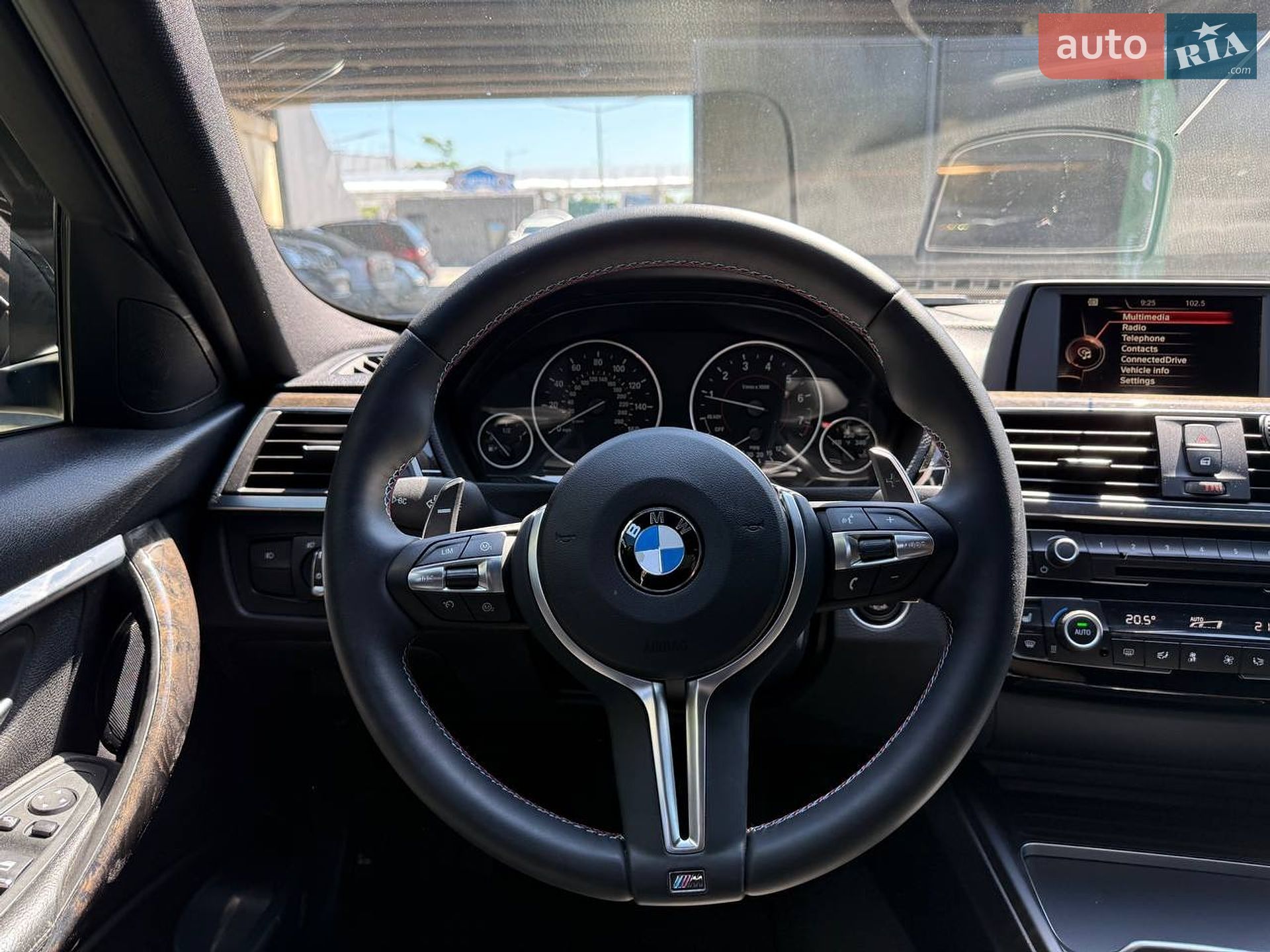 BMW 3 Series 2015 VIN WBA8E3C52GK502727 фото оголошення 12 з 19