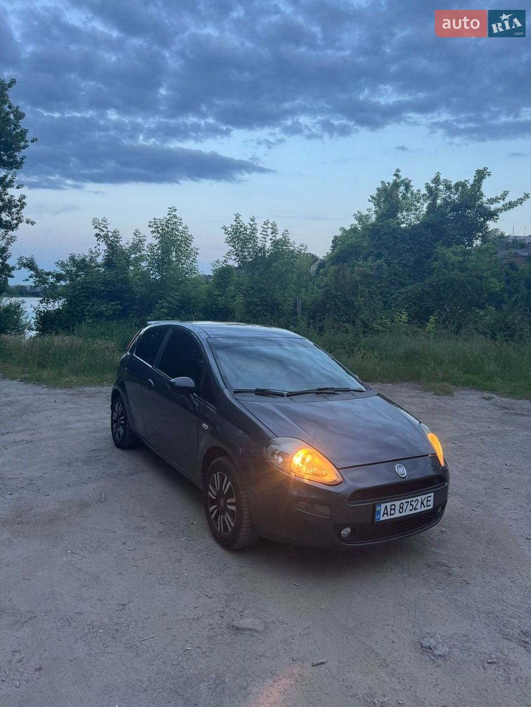 Fiat Punto 2012 VIN ZFA19900000869206 фото оголошення 17 з 36