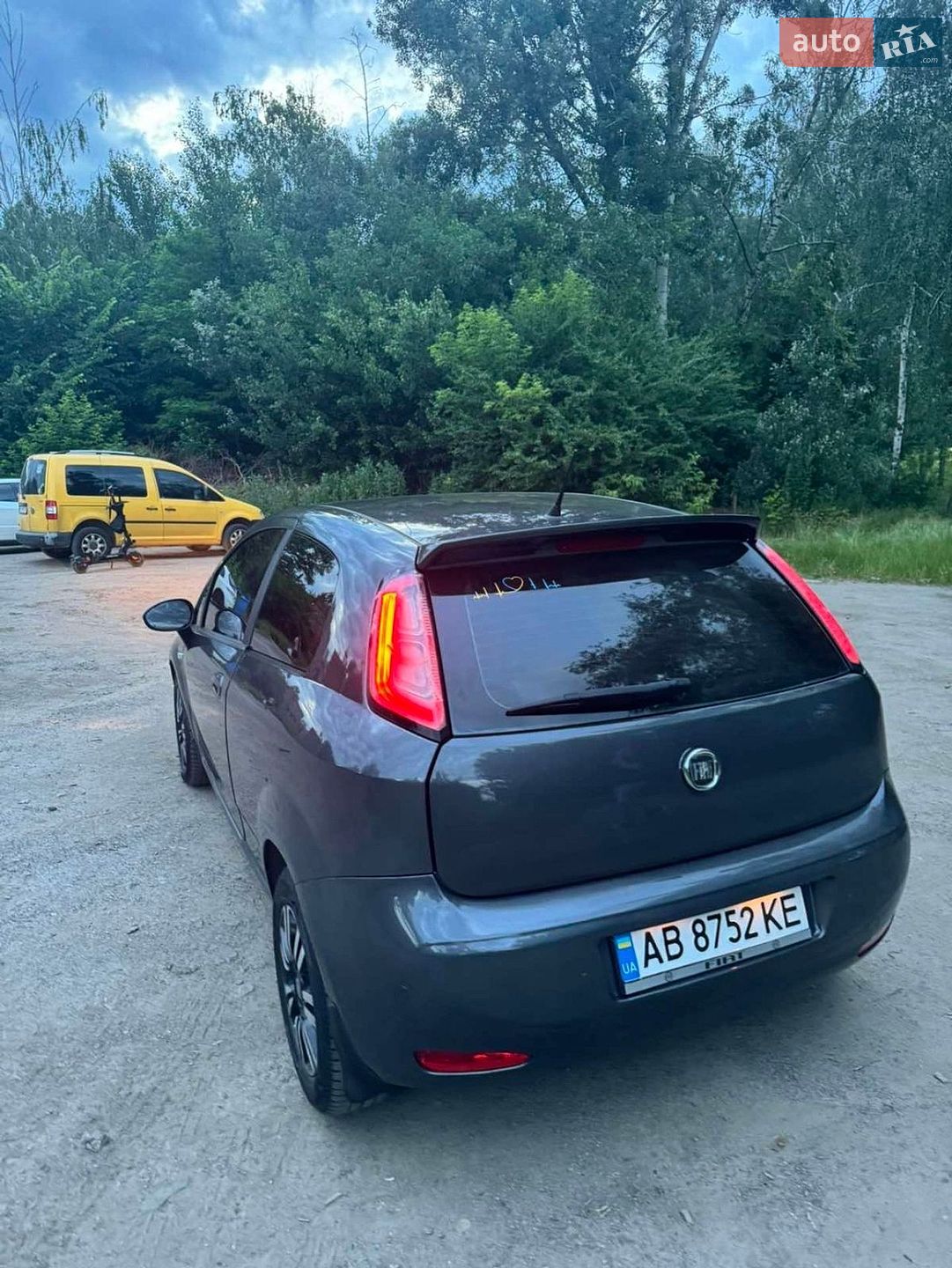 Fiat Punto 2012 VIN ZFA19900000869206 фото оголошення 19 з 36