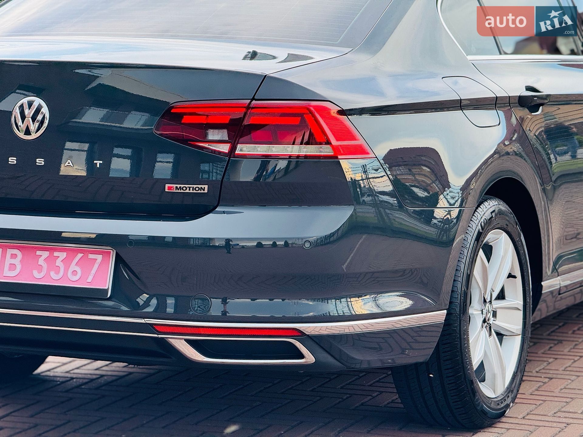 Volkswagen Passat 2020 VIN WVWZZZ3CZLE046608 фото оголошення 11 з 50