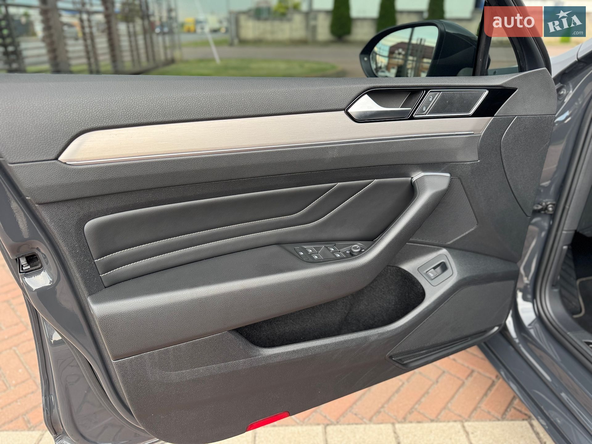 Volkswagen Passat 2020 VIN WVWZZZ3CZLE046608 фото оголошення 26 з 50