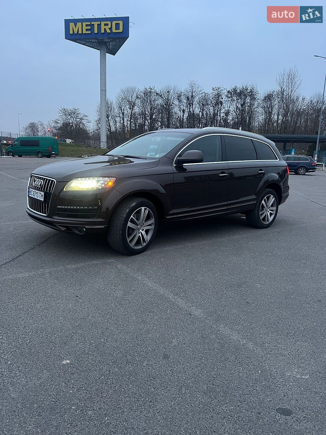 Audi Q7 2011 VIN WA1LMAFE6CD001980 фото оголошення 2 з 8