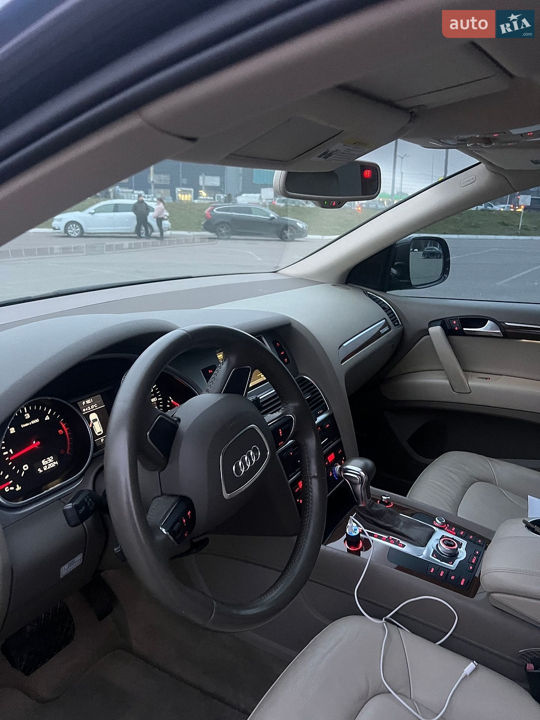 Audi Q7 2011 VIN WA1LMAFE6CD001980 фото оголошення 5 з 8