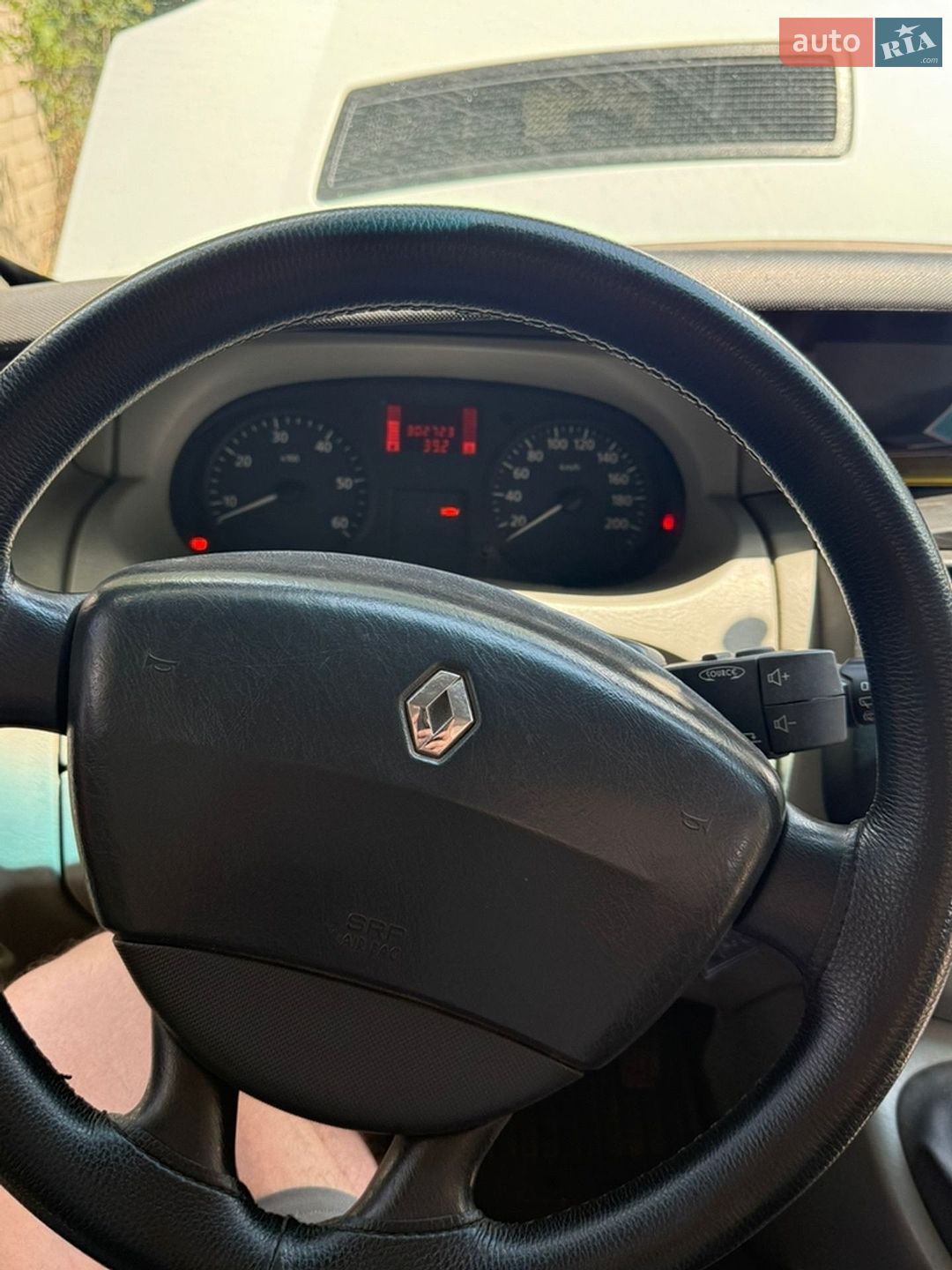 Renault Trafic 2006 VIN VF1FLACA66Y137212 фото оголошення 4 з 11