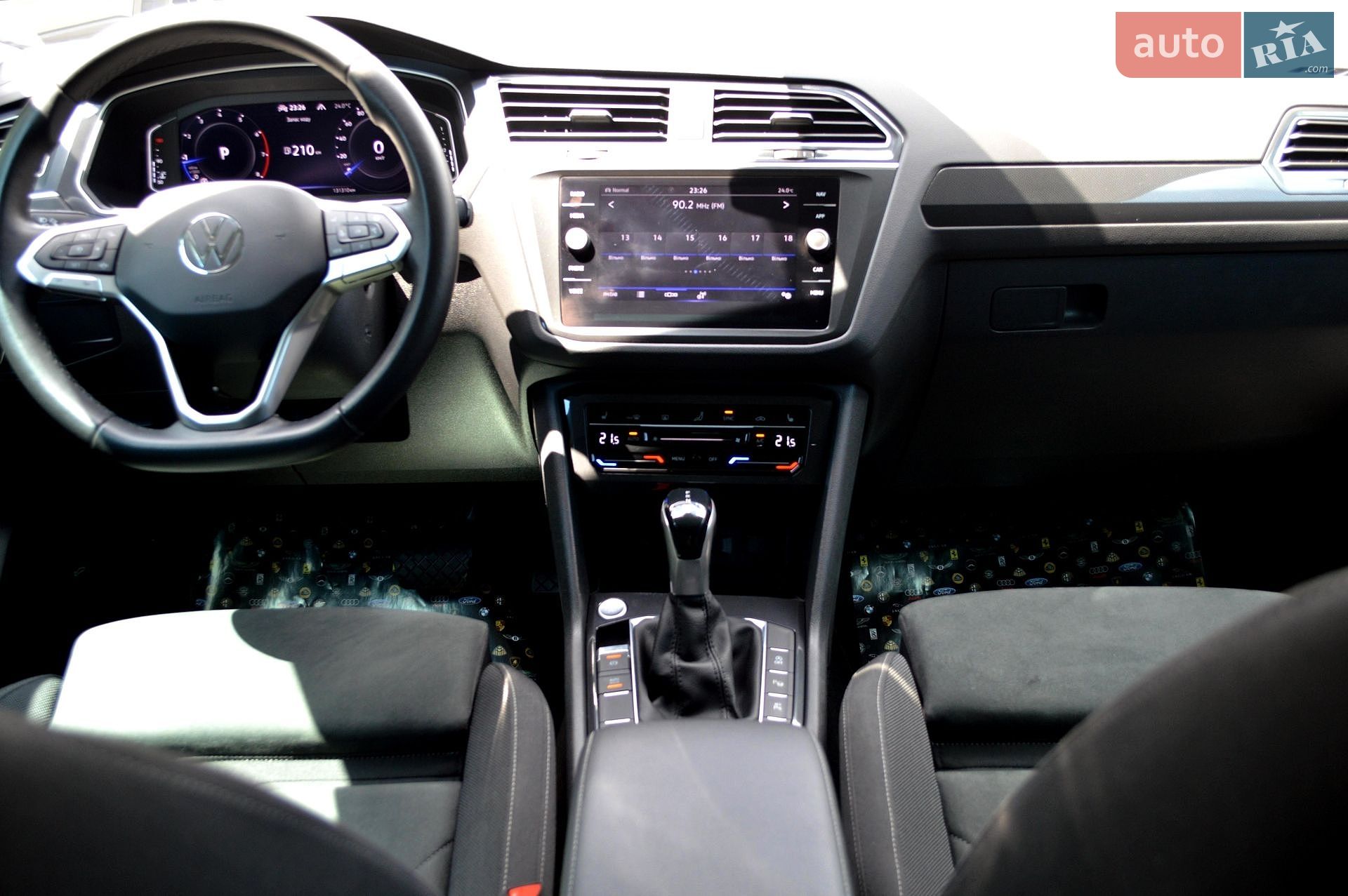 Volkswagen Tiguan 2021 VIN WVGZZZ5NZMW533335 фото оголошення 24 з 59