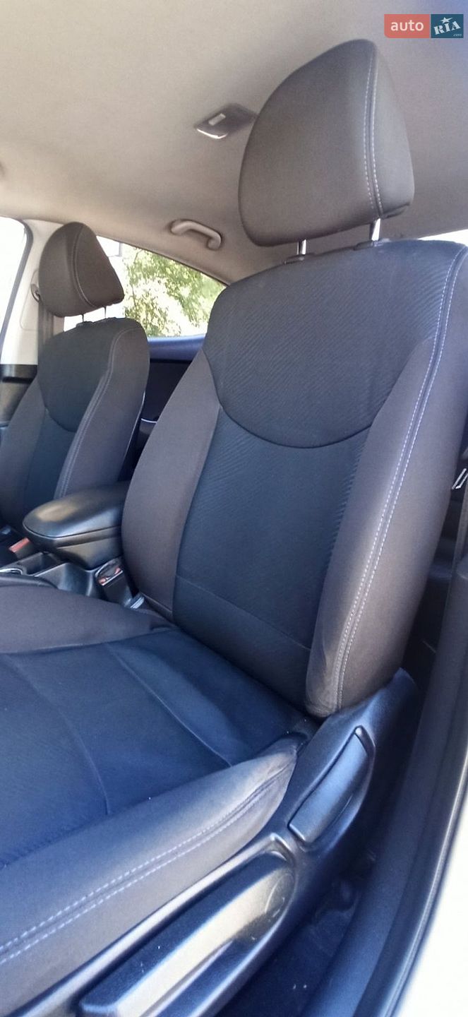 Hyundai Elantra 2013 VIN KMHDH41CBDU955547 фото оголошення 18 з 21