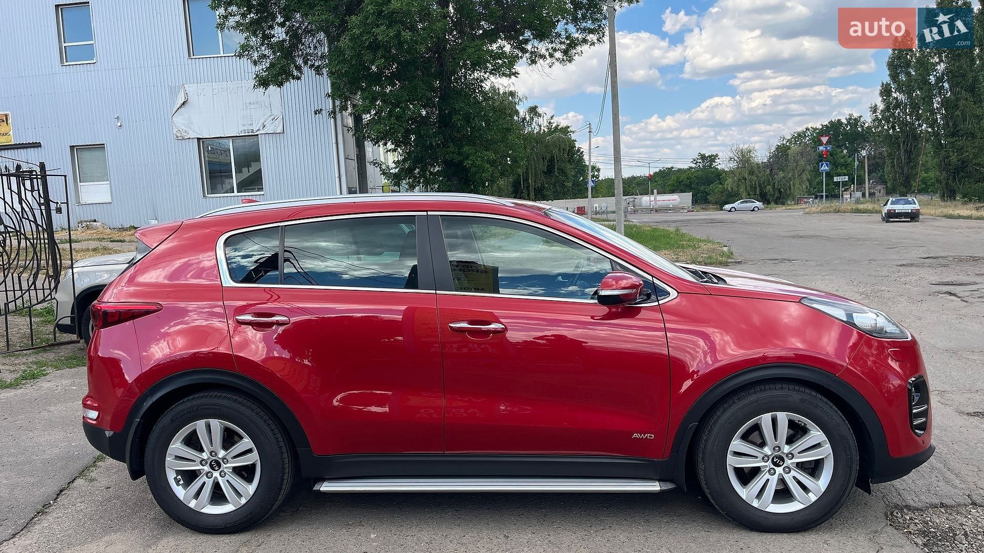 Kia Sportage 2017 VIN U5YPH813DHL247387 фото оголошення 4 з 18