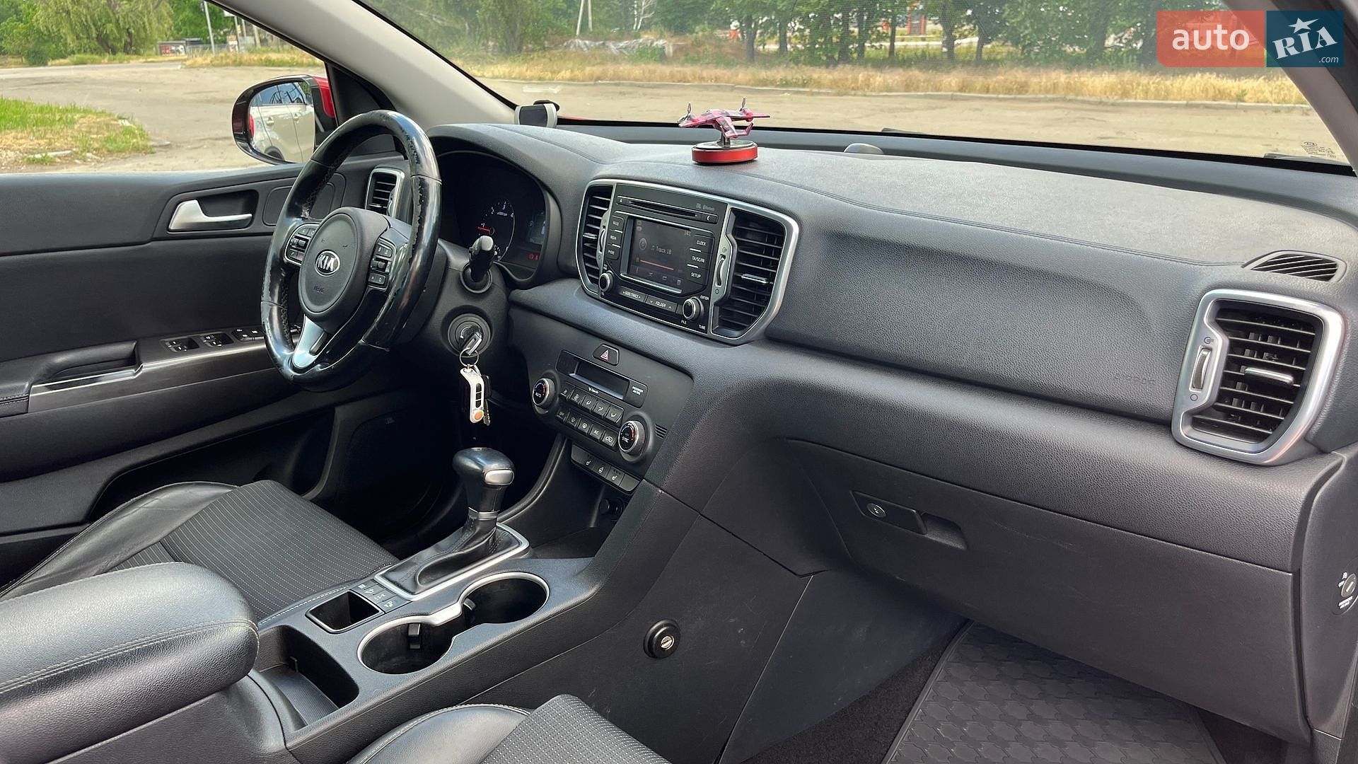 Kia Sportage 2017 VIN U5YPH813DHL247387 фото оголошення 11 з 18