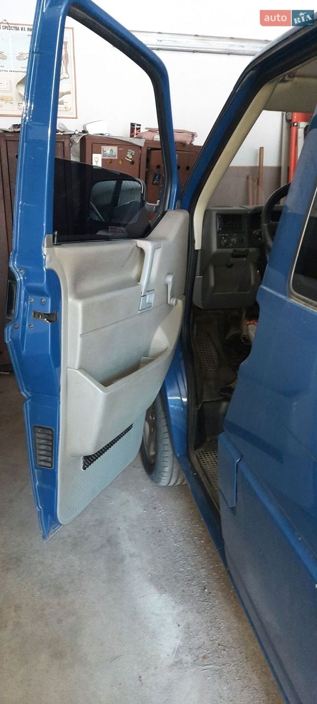 Volkswagen Transporter 2001 VIN WV1ZZZ70Z1X136141 фото оголошення 26 з 50