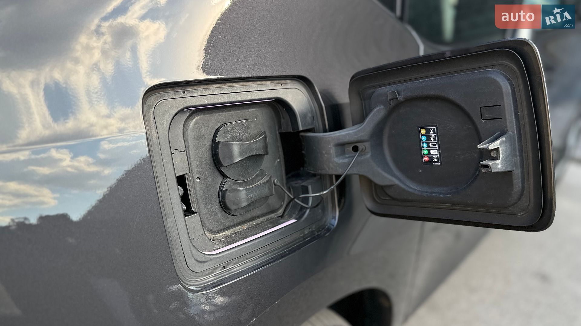 BMW I3 2014 VIN WBY1Z21090VZ59693 фото оголошення 28 з 30