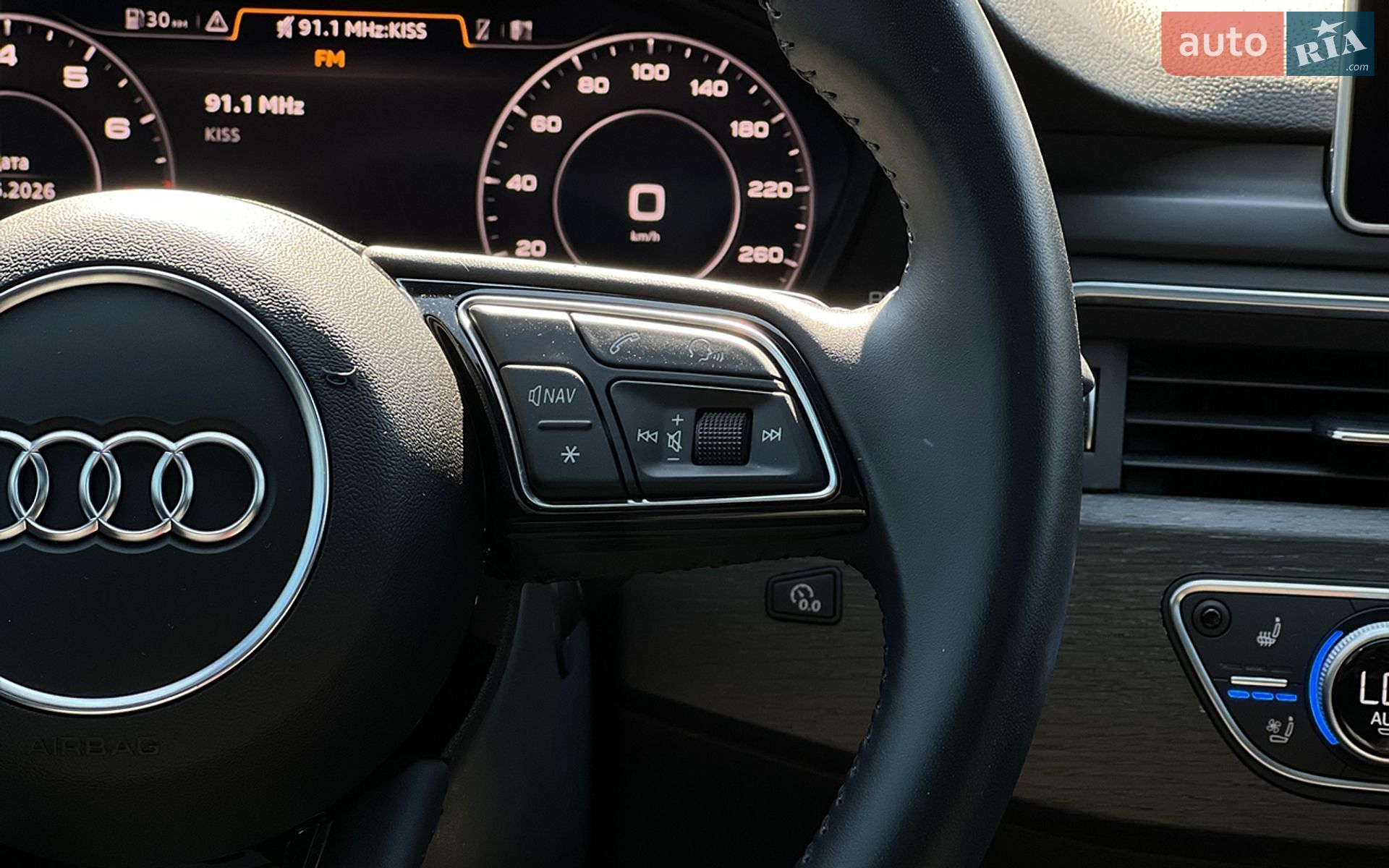 Audi A5 Sportback 2018 VIN WAUENCF51KA017590 фото оголошення 12 з 29