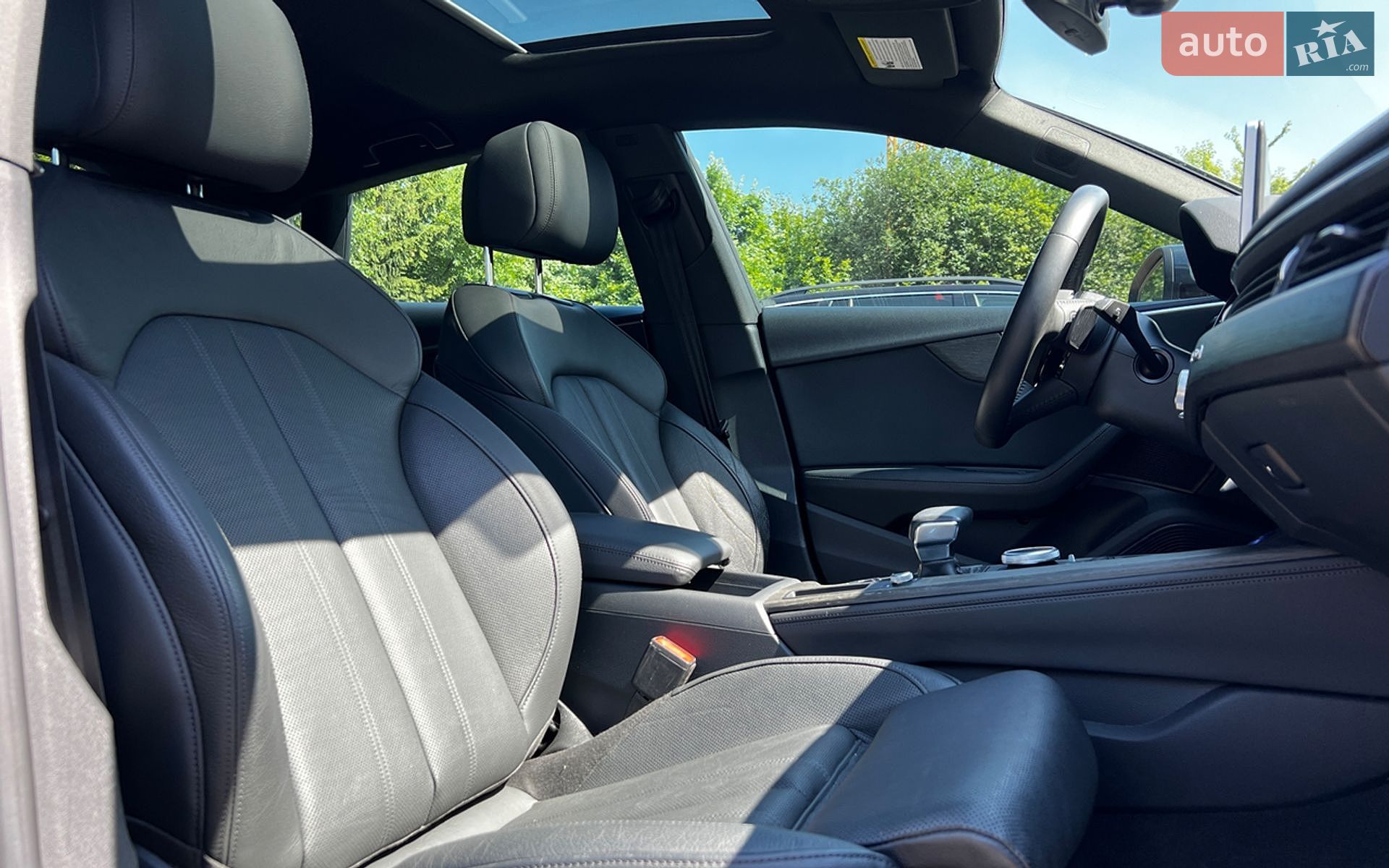 Audi A5 Sportback 2018 VIN WAUENCF51KA017590 фото оголошення 25 з 29