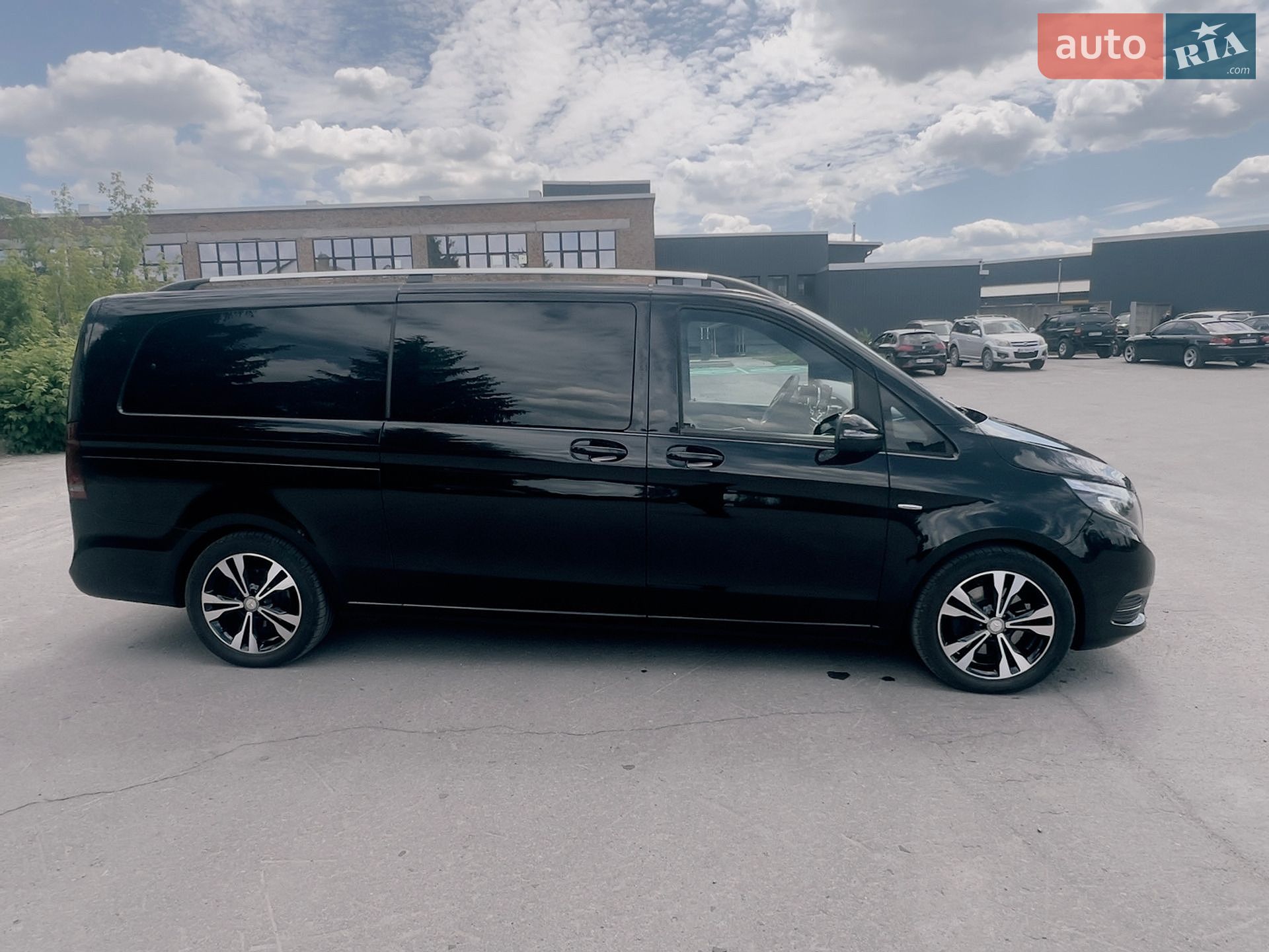 Mercedes-Benz V-Class 2017 VIN WDF44781513391740 фото оголошення 7 з 26