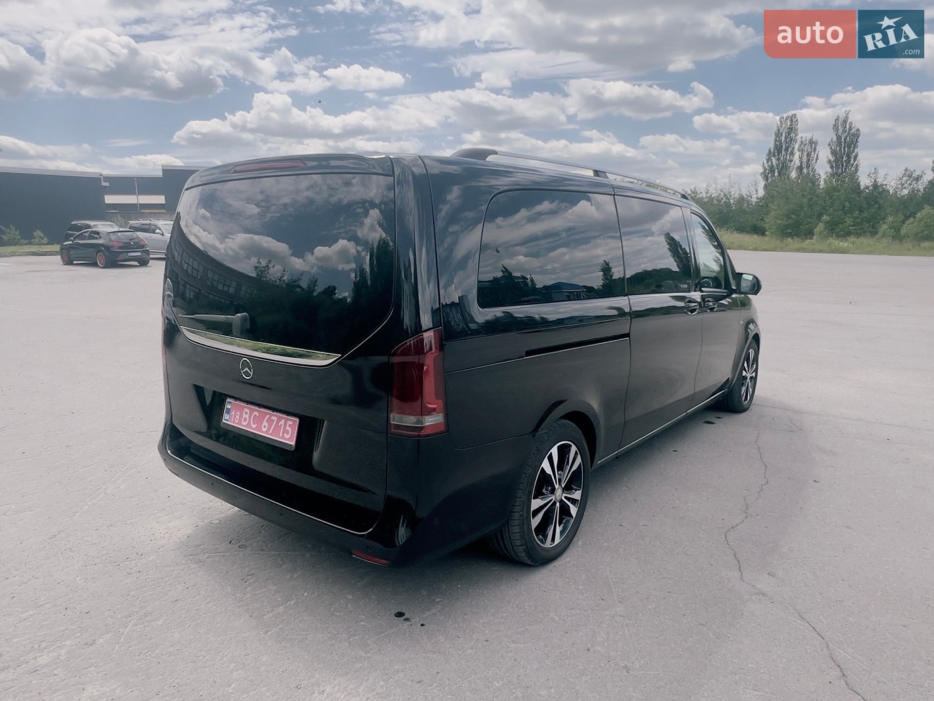 Mercedes-Benz V-Class 2017 VIN WDF44781513391740 фото оголошення 8 з 26