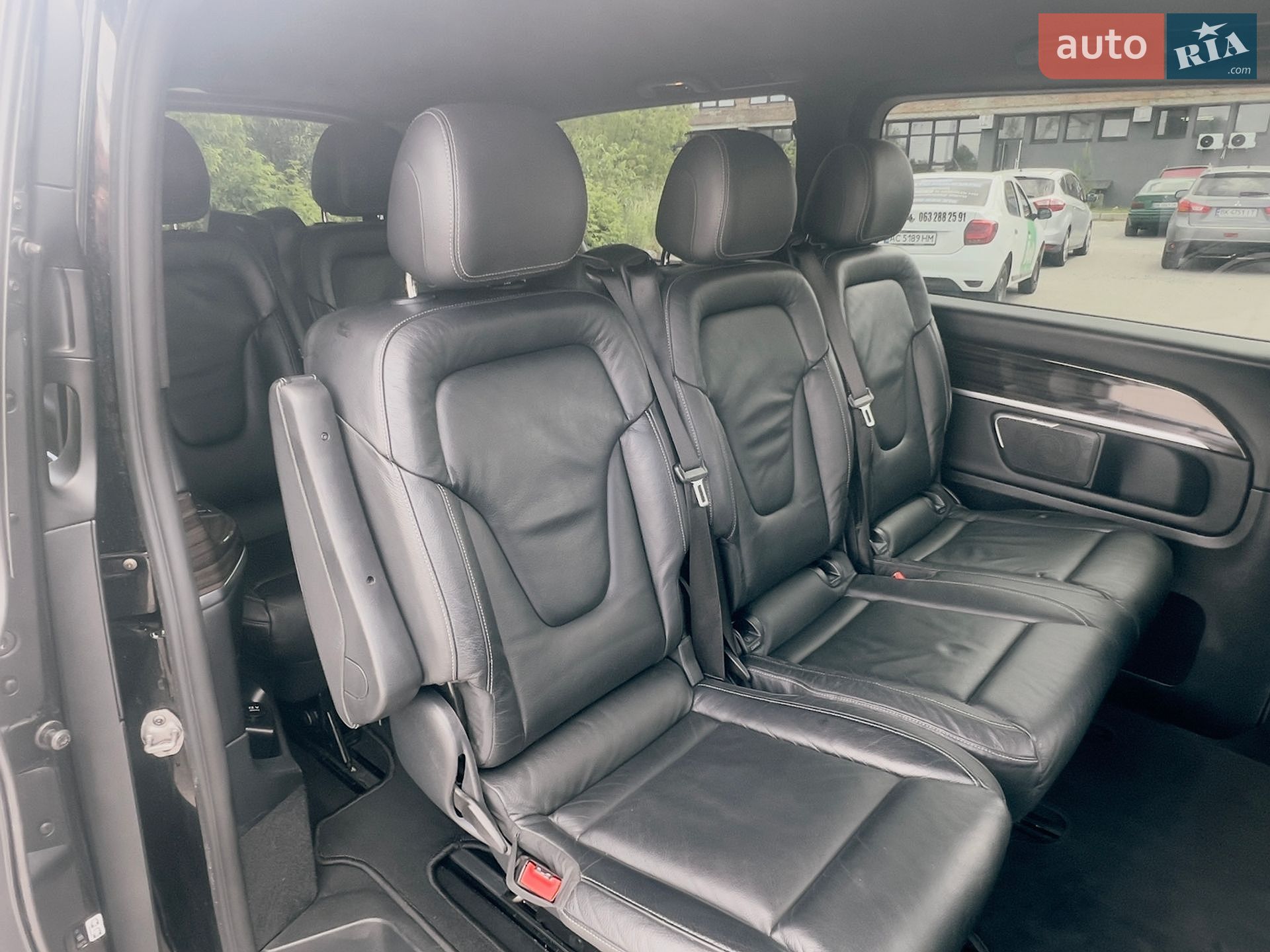 Mercedes-Benz V-Class 2017 VIN WDF44781513391740 фото оголошення 12 з 26