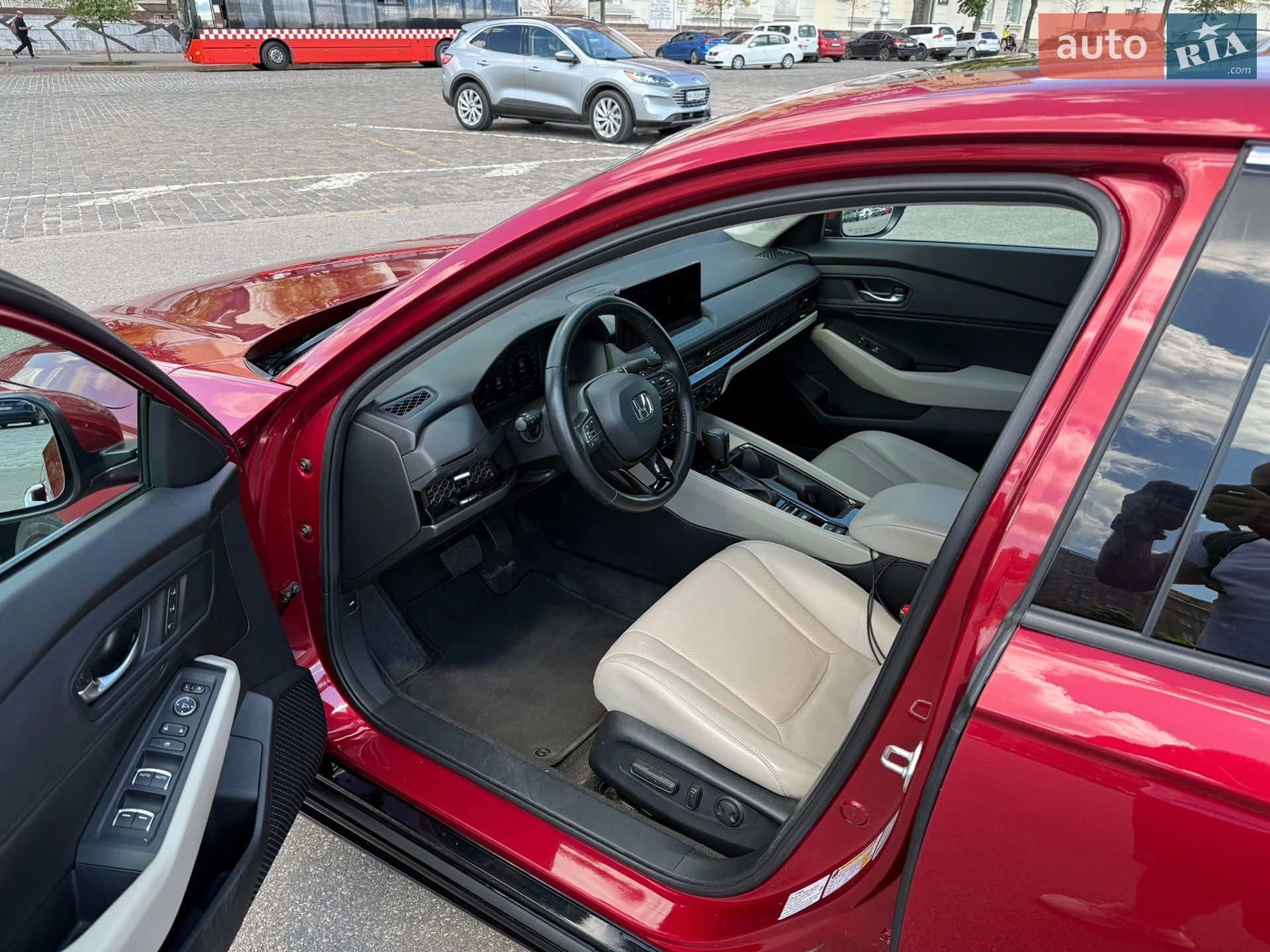 Honda Accord 2023 VIN 1HGCY2F68PA018233 фото оголошення 15 з 25