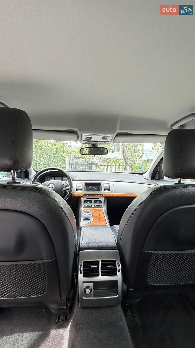 Jaguar XF 2012 VIN SAJAA04H5CFS44666 фото оголошення 10 з 15