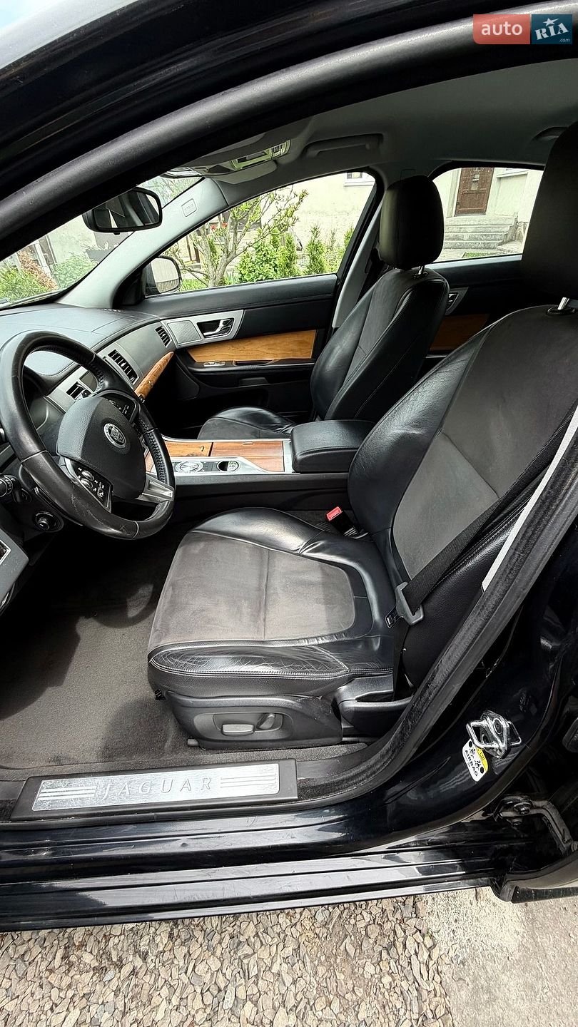 Jaguar XF 2012 VIN SAJAA04H5CFS44666 фото оголошення 11 з 15
