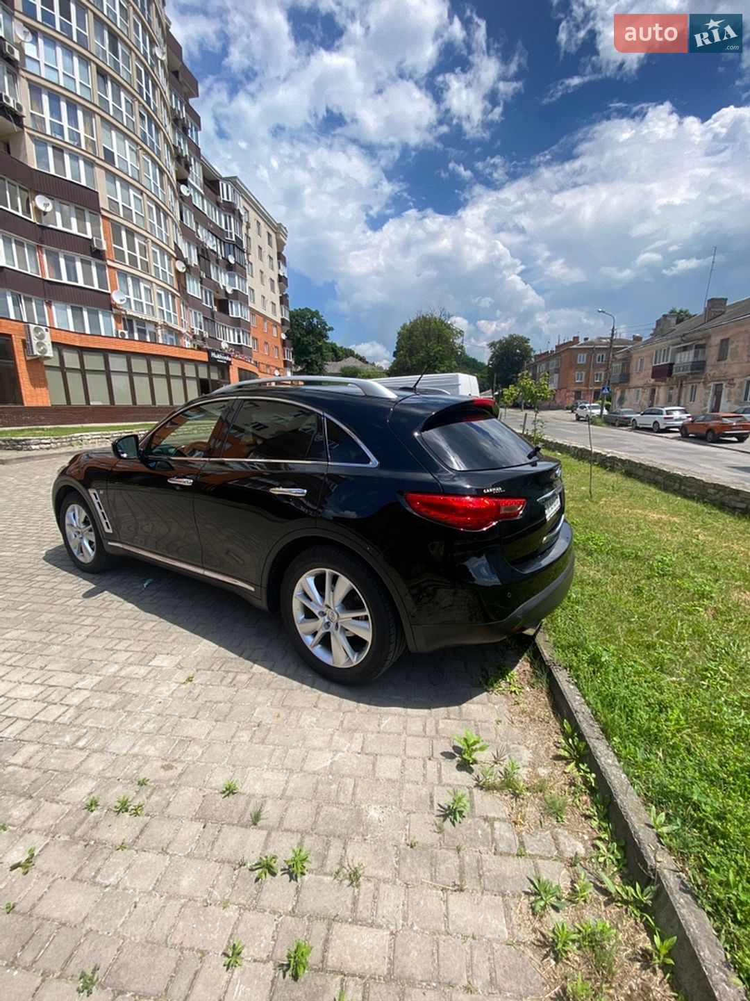 Infiniti QX70 2015 VIN JN8CS1MW2GM750227 фото оголошення 4 з 20