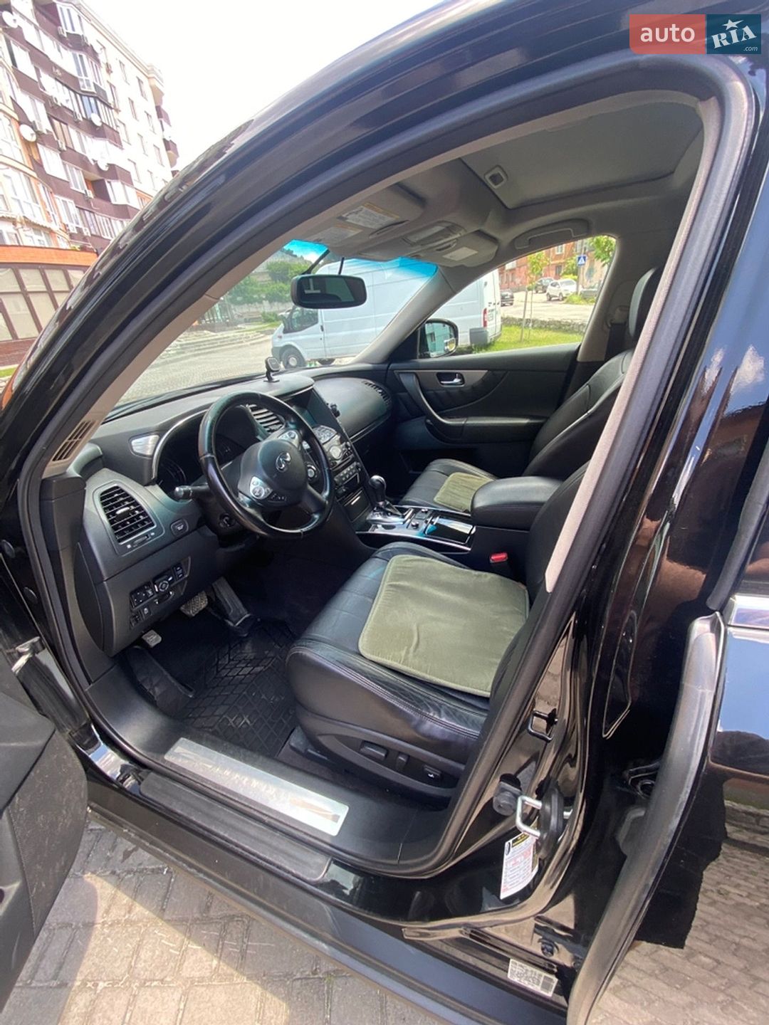 Infiniti QX70 2015 VIN JN8CS1MW2GM750227 фото оголошення 7 з 20