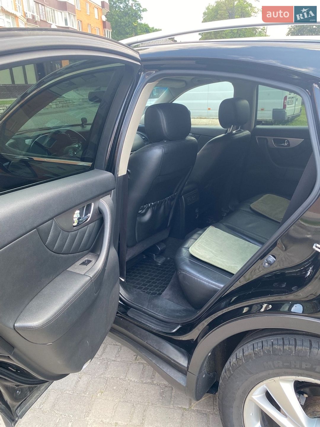 Infiniti QX70 2015 VIN JN8CS1MW2GM750227 фото оголошення 10 з 20