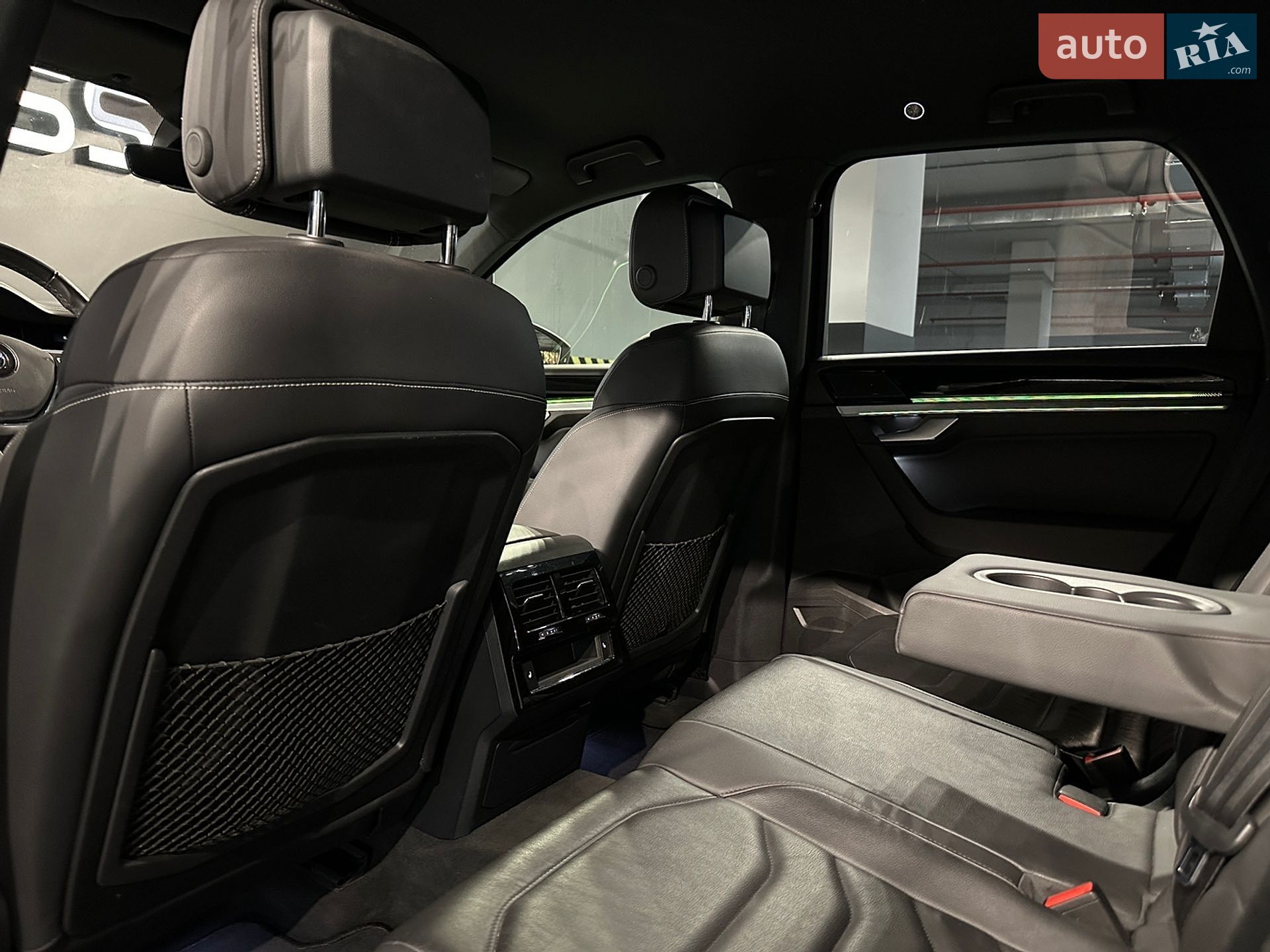 Volkswagen Touareg 2019 VIN WVGZZZCRZKD026854 фото оголошення 11 з 32