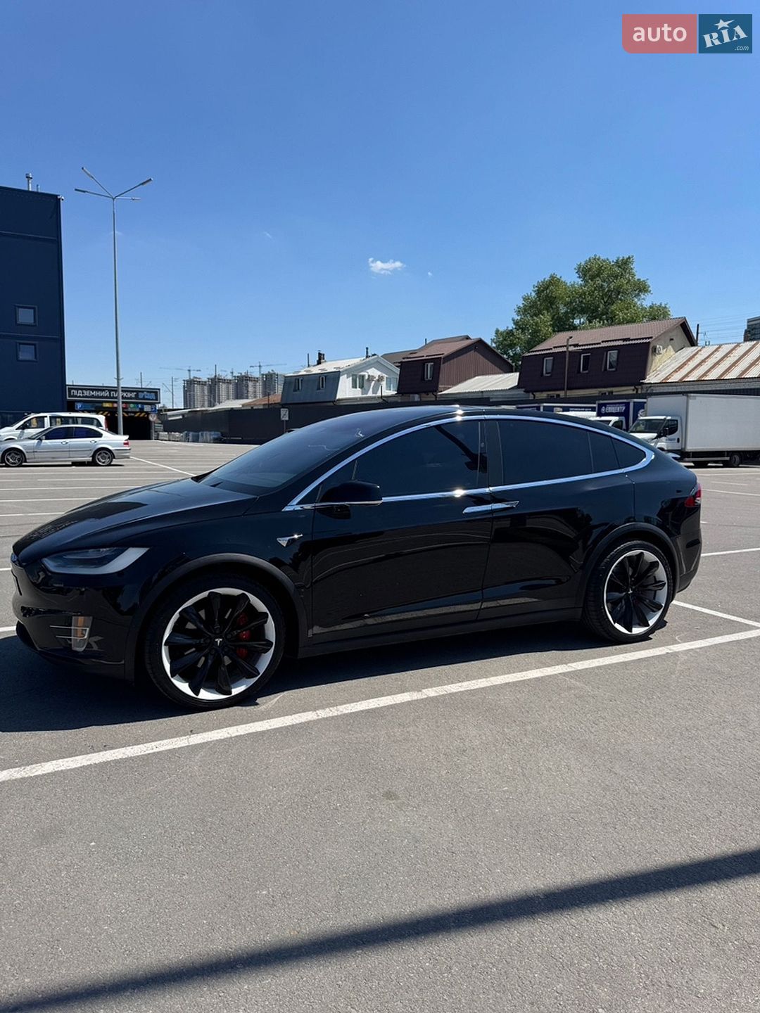 Tesla Model X 2020 VIN 5YJXCDE40MF324985 фото оголошення 5 з 7