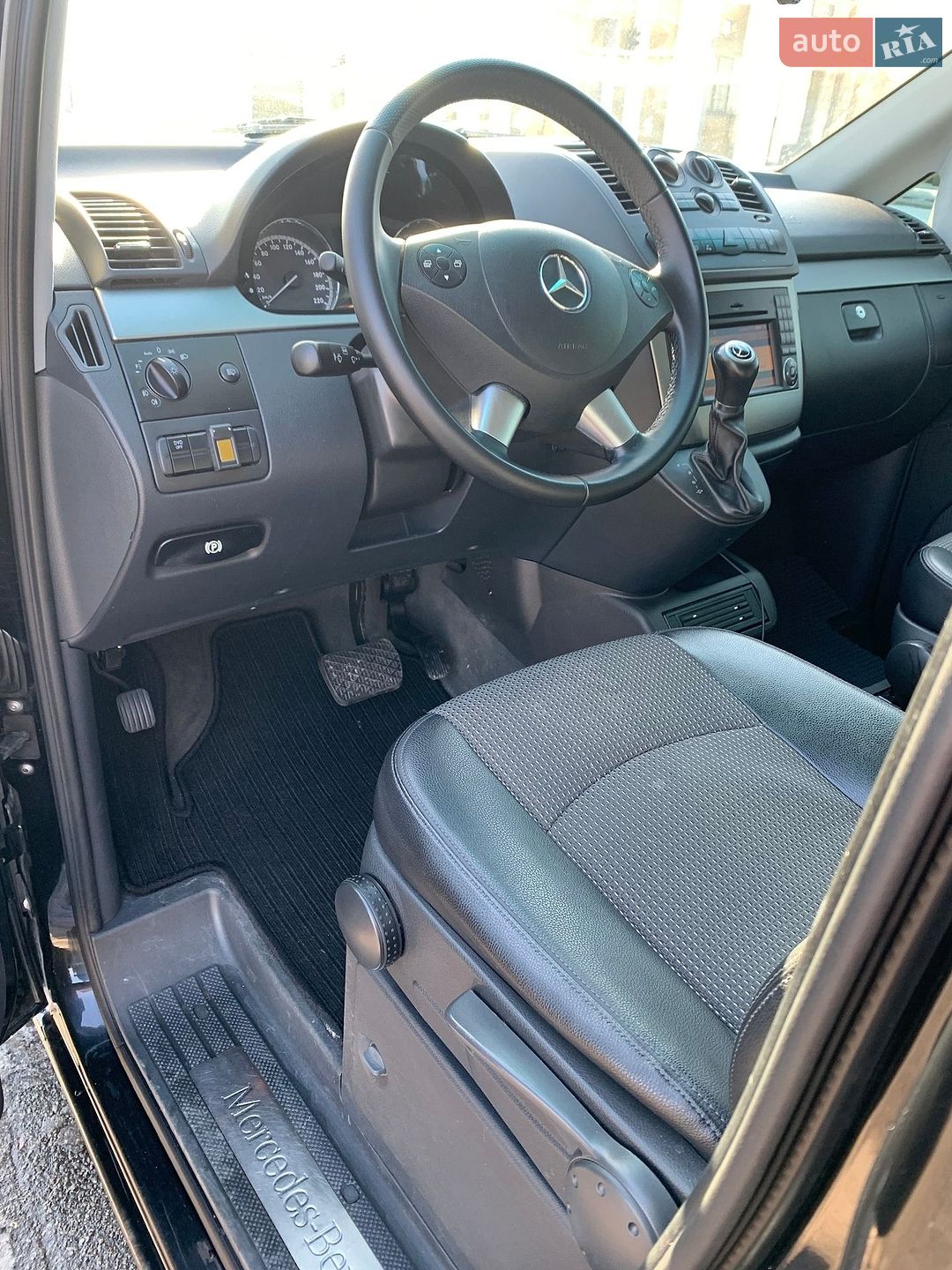 Mercedes-Benz Viano 2013 VIN WDF63981313825380 фото оголошення 10 з 12