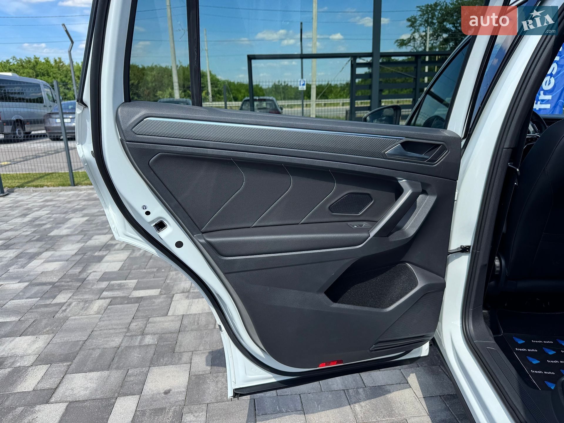 Volkswagen Tiguan Allspace 2022 VIN WVGZZZ5NXPM033558 фото оголошення 30 з 43