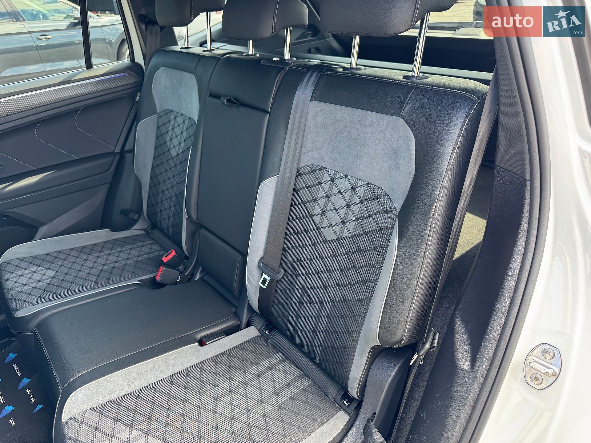 Volkswagen Tiguan Allspace 2022 VIN WVGZZZ5NXPM033558 фото оголошення 31 з 43