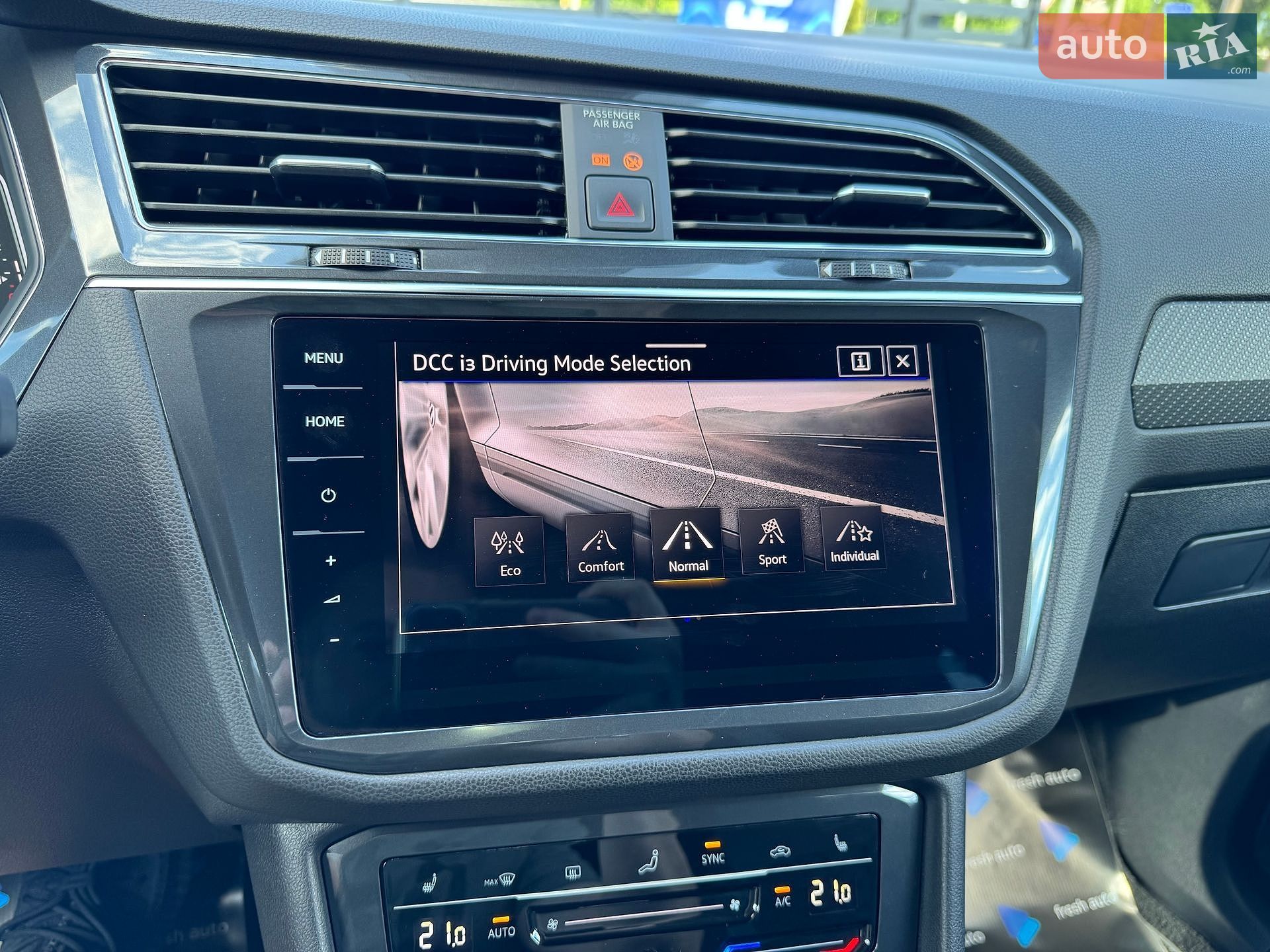 Volkswagen Tiguan Allspace 2022 VIN WVGZZZ5NXPM033558 фото оголошення 21 з 43