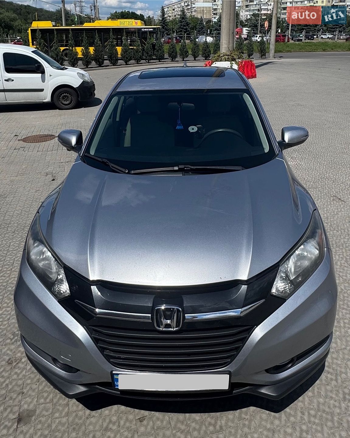 Honda HR-V 2018 VIN 3CZRU6H51JM717546 фото оголошення 4 з 20