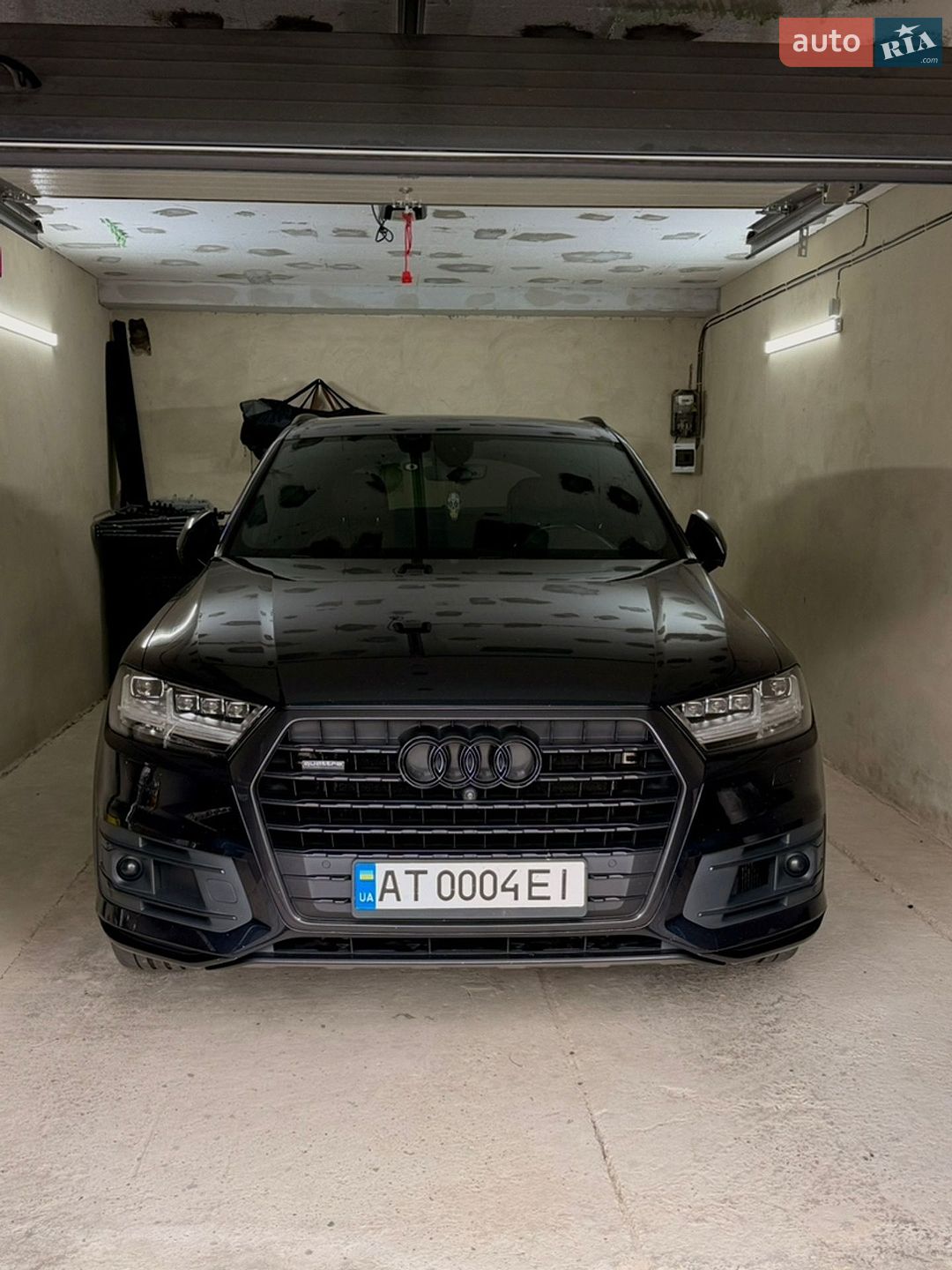 Audi Q7 2016 VIN WAUZZZ4M2HD028589 фото оголошення 2 з 40