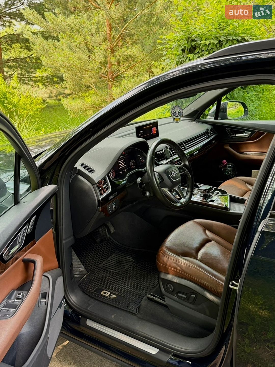Audi Q7 2016 VIN WAUZZZ4M2HD028589 фото оголошення 21 з 40