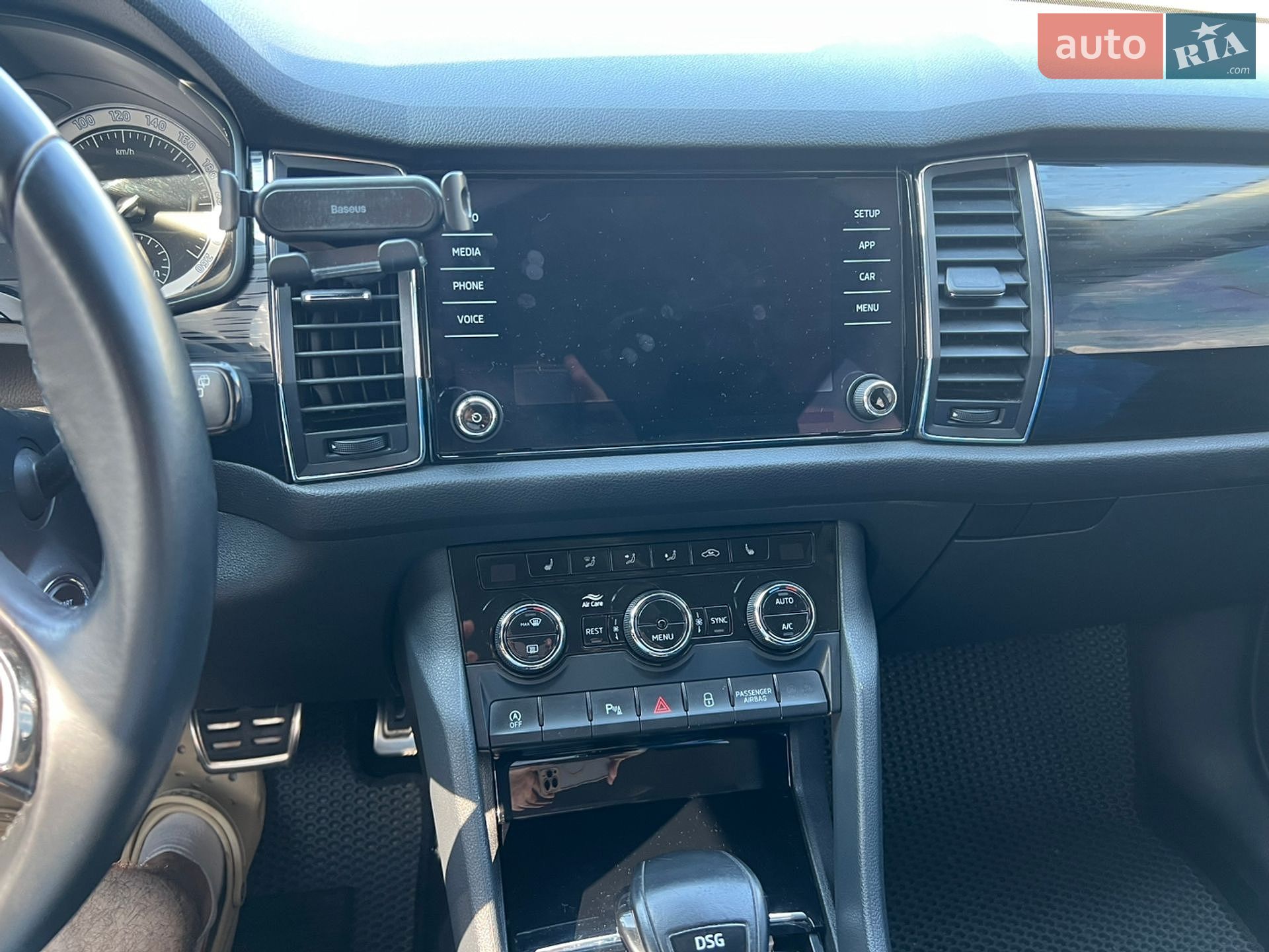 Skoda Kodiaq 2018 VIN TMBLJ7NS2J8081700 фото оголошення 11 з 37