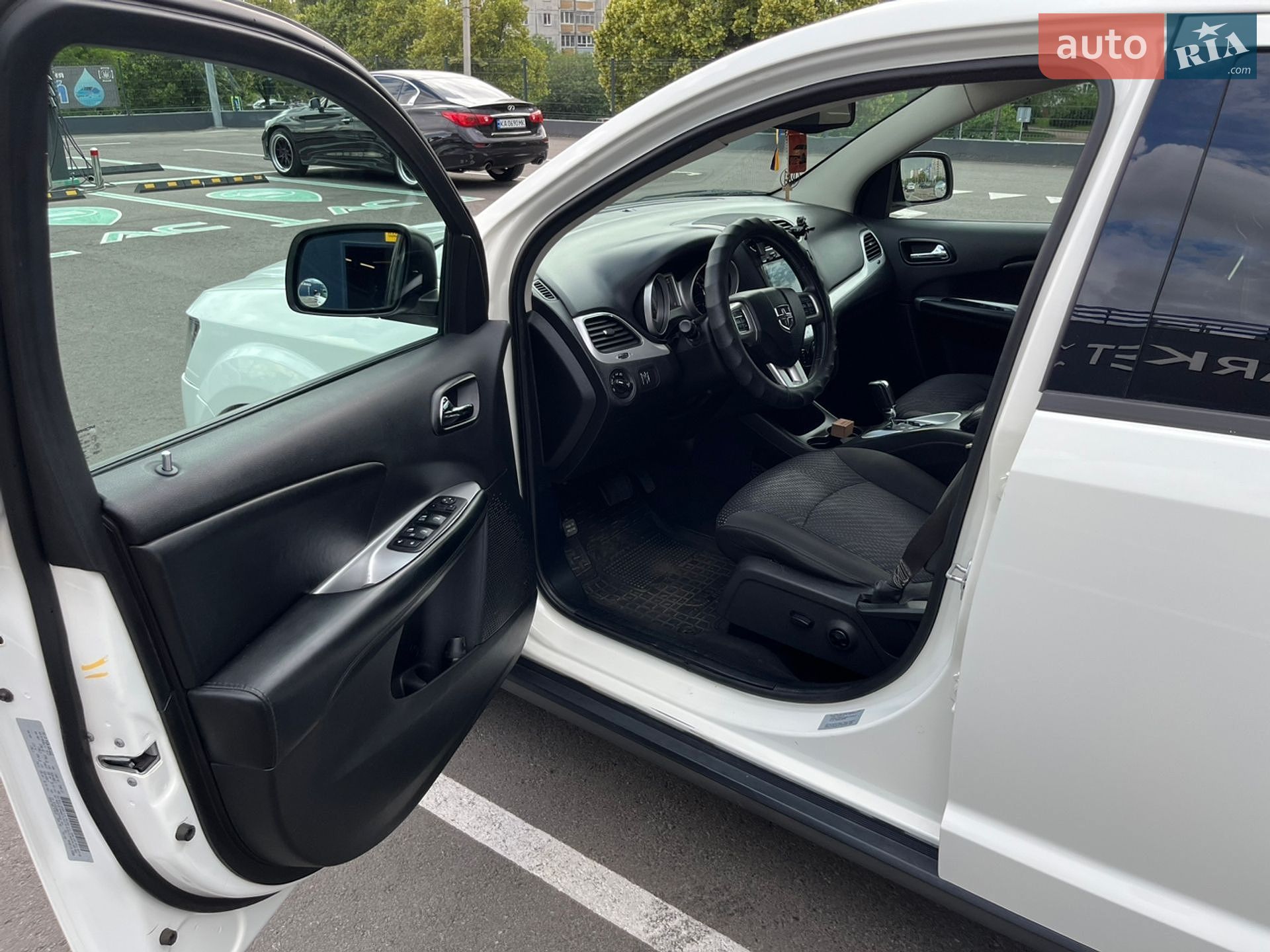 Dodge Journey 2017 VIN 3C4PDCBB8HT675449 фото оголошення 5 з 20