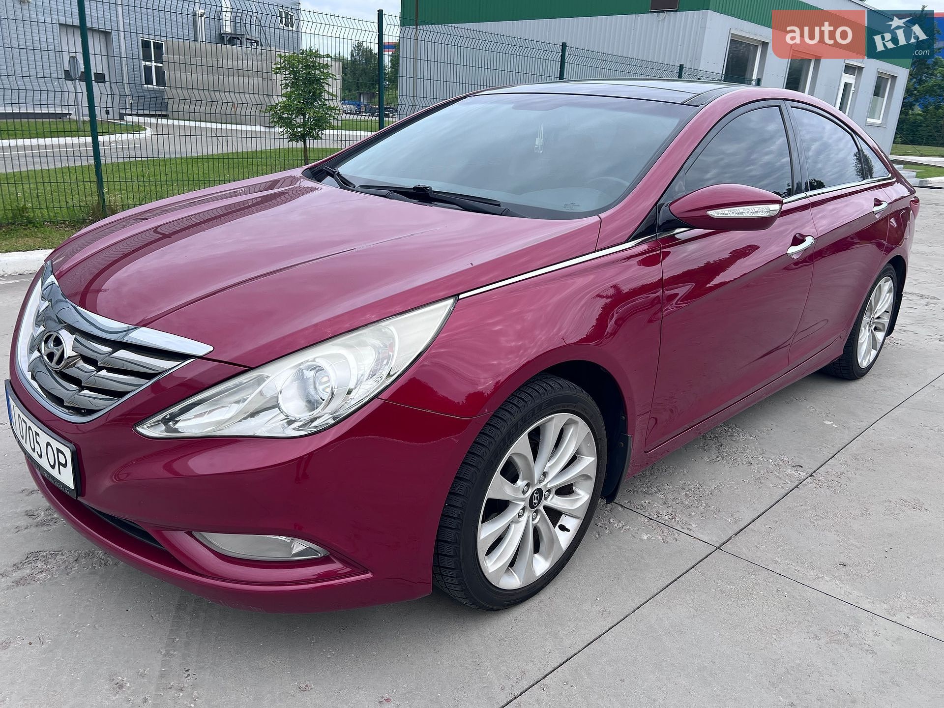 Hyundai Sonata 2011 VIN KMHEC41CBBA273191 фото оголошення 3 з 62
