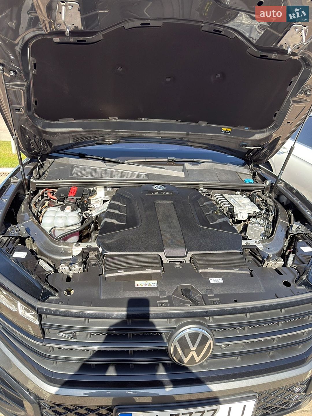 Volkswagen Touareg 2024 VIN WVGZZZCR4RD014528 фото оголошення 10 з 18