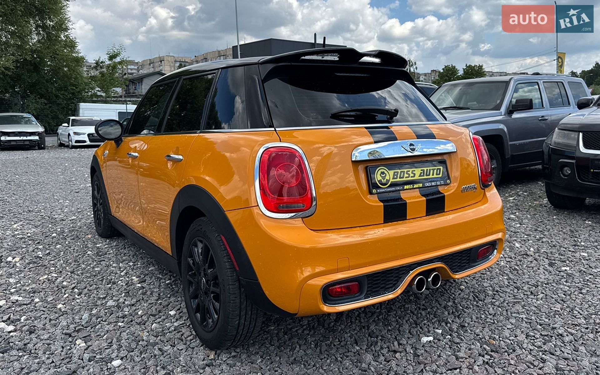 MINI Cooper 2016 VIN WMWXU3C53H2D32770 фото оголошення 5 з 20