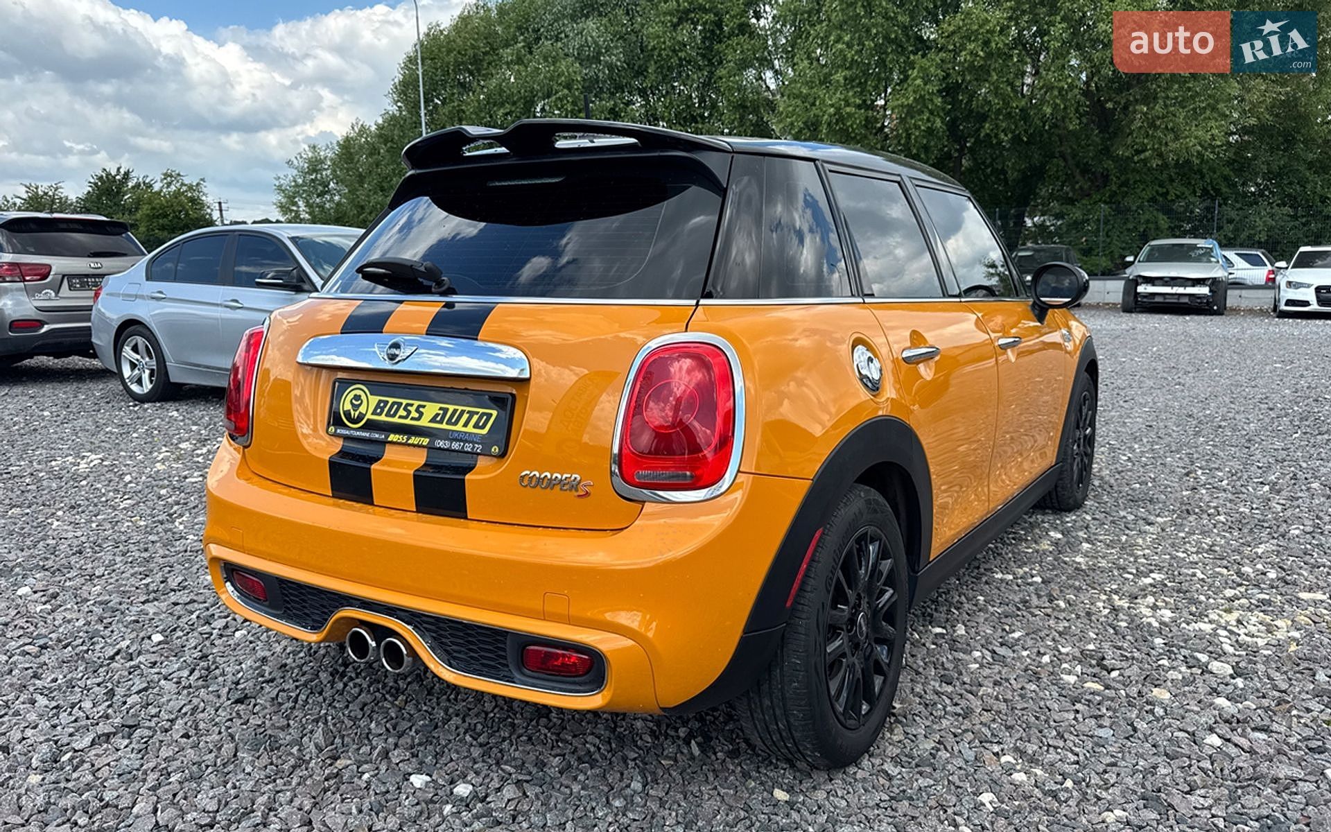 MINI Cooper 2016 VIN WMWXU3C53H2D32770 фото оголошення 7 з 20
