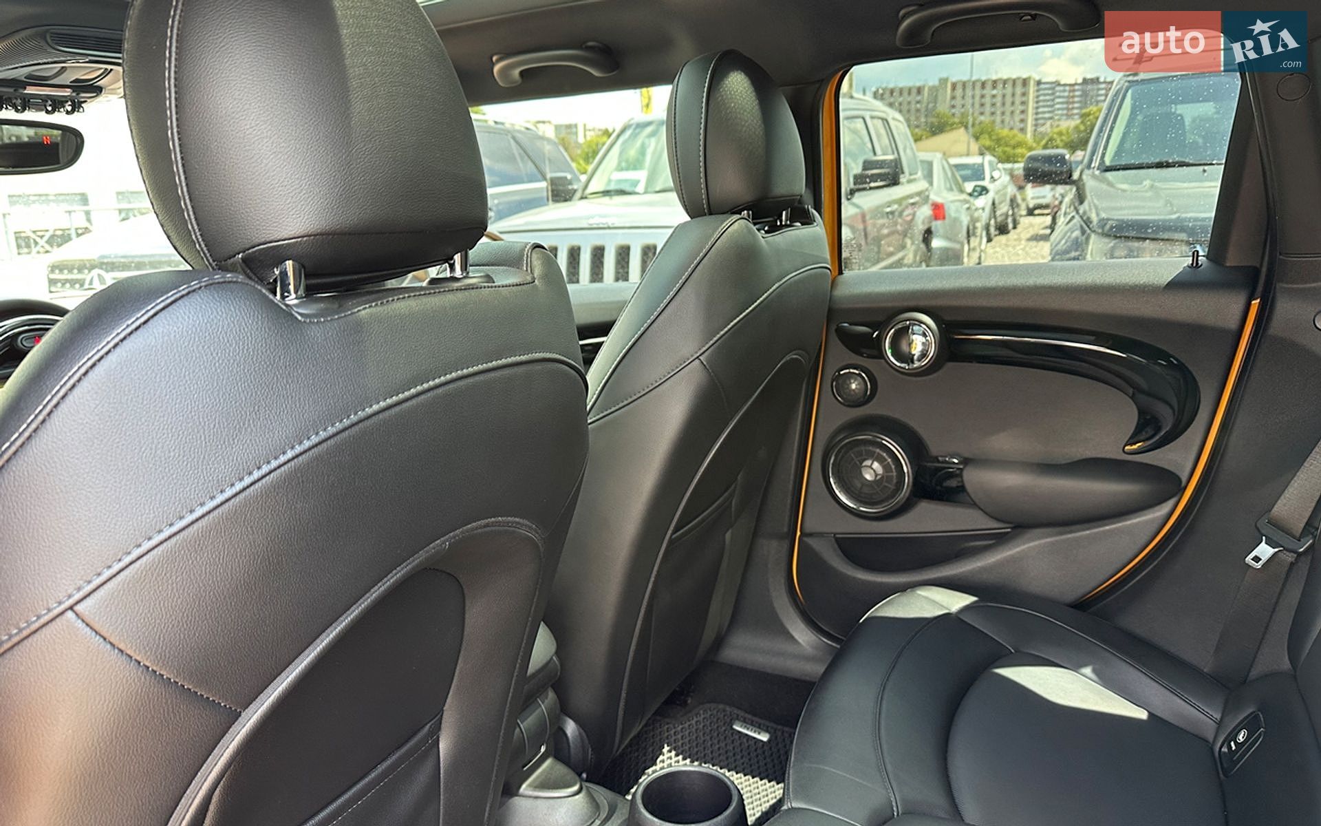 MINI Cooper 2016 VIN WMWXU3C53H2D32770 фото оголошення 18 з 20