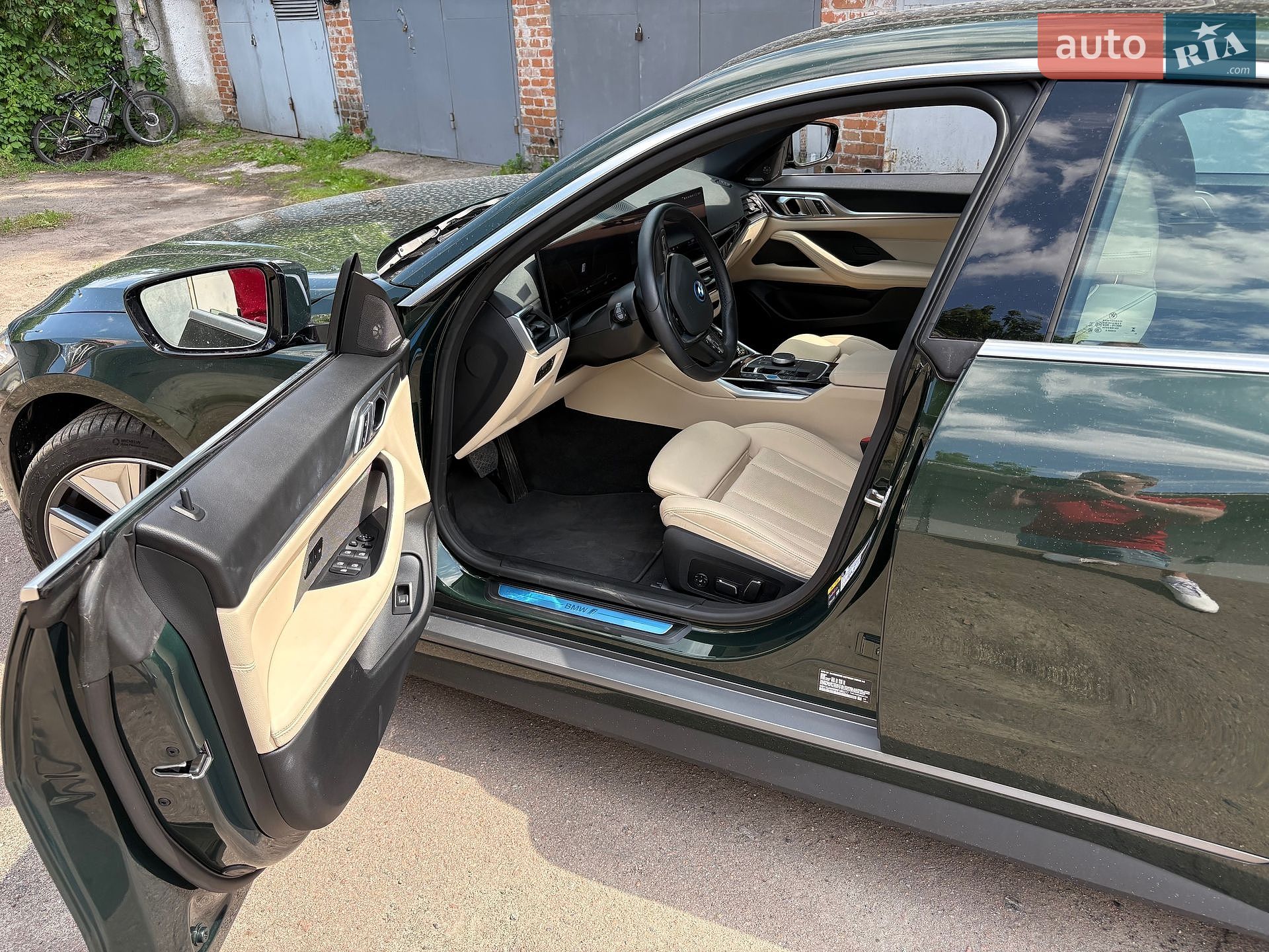 BMW i4 2024 VIN WBY43AW09RFS85277 фото оголошення 15 з 55