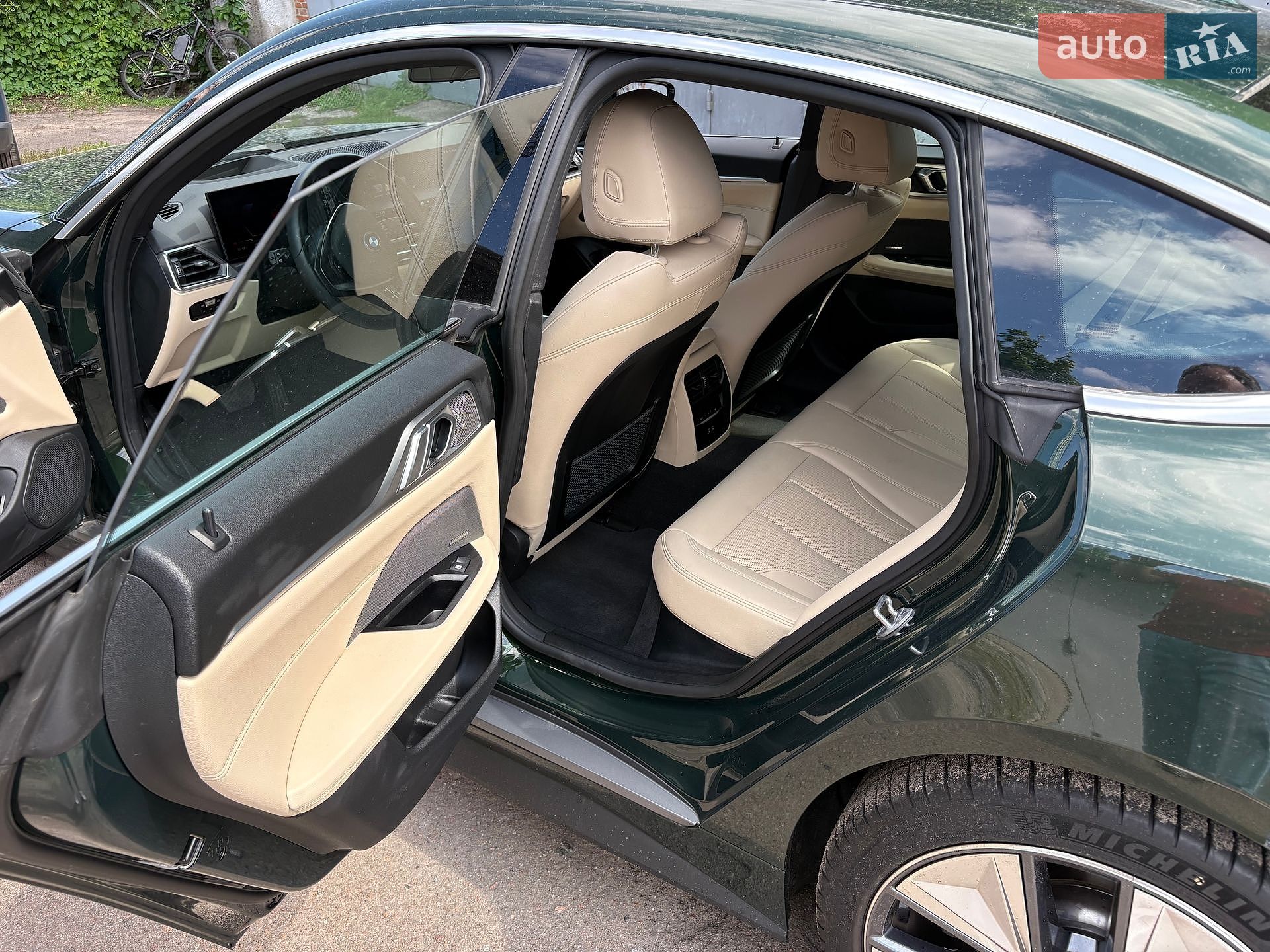 BMW i4 2024 VIN WBY43AW09RFS85277 фото оголошення 19 з 55
