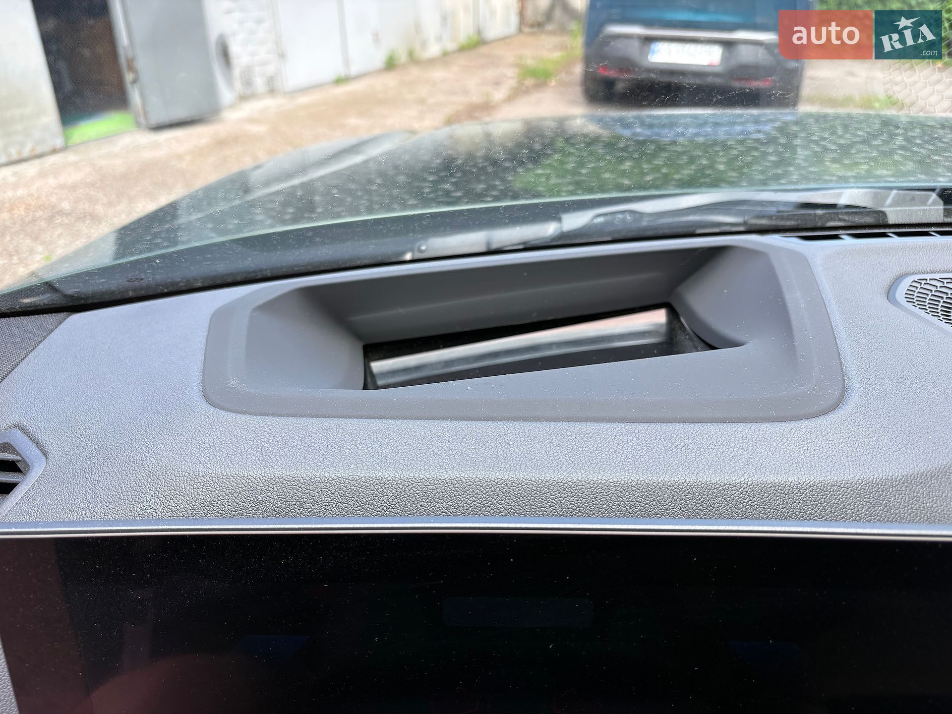 BMW i4 2024 VIN WBY43AW09RFS85277 фото оголошення 25 з 55