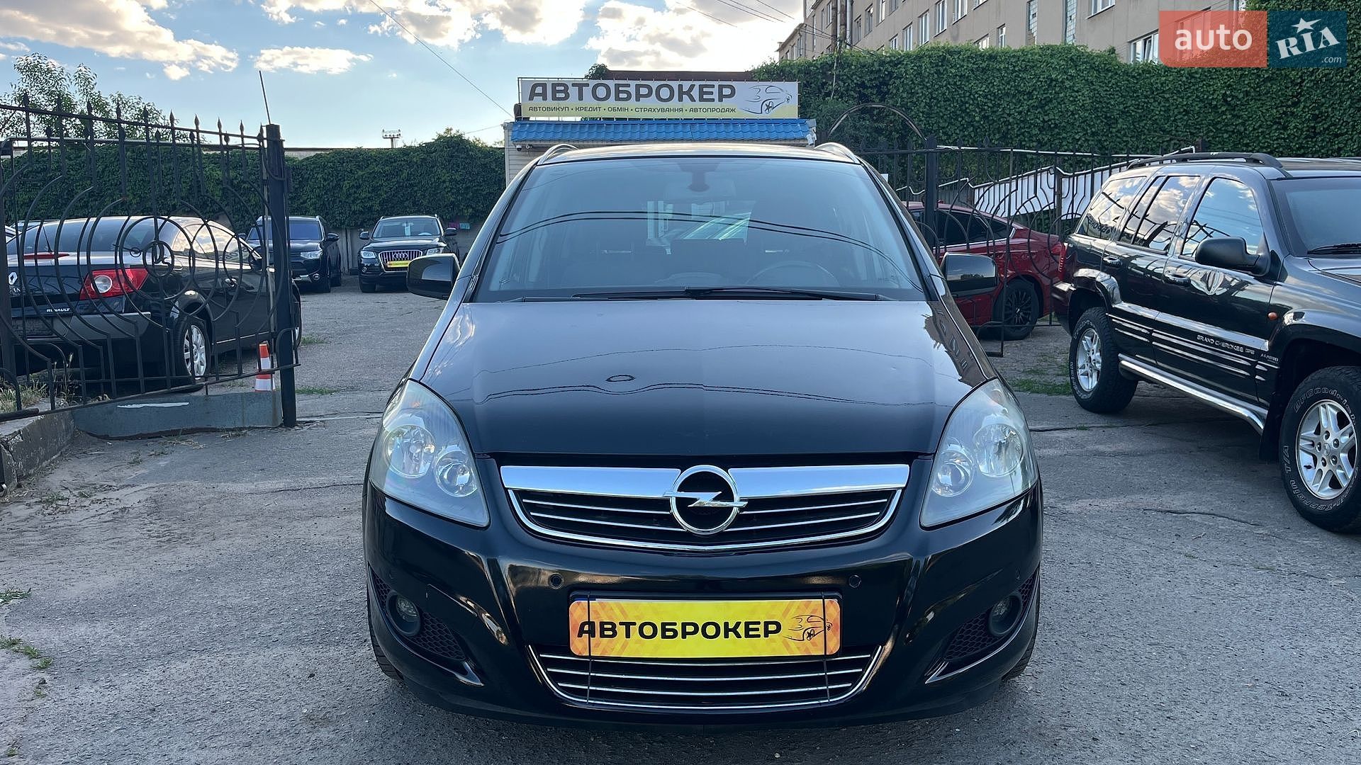 Opel Zafira 2010 VIN W0L0AHM75A2130733 фото оголошення 2 з 20