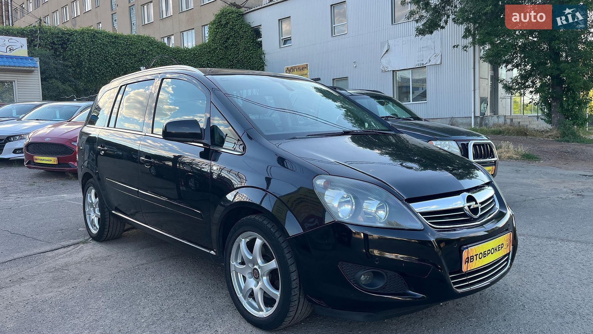 Opel Zafira 2010 VIN W0L0AHM75A2130733 фото оголошення 3 з 20
